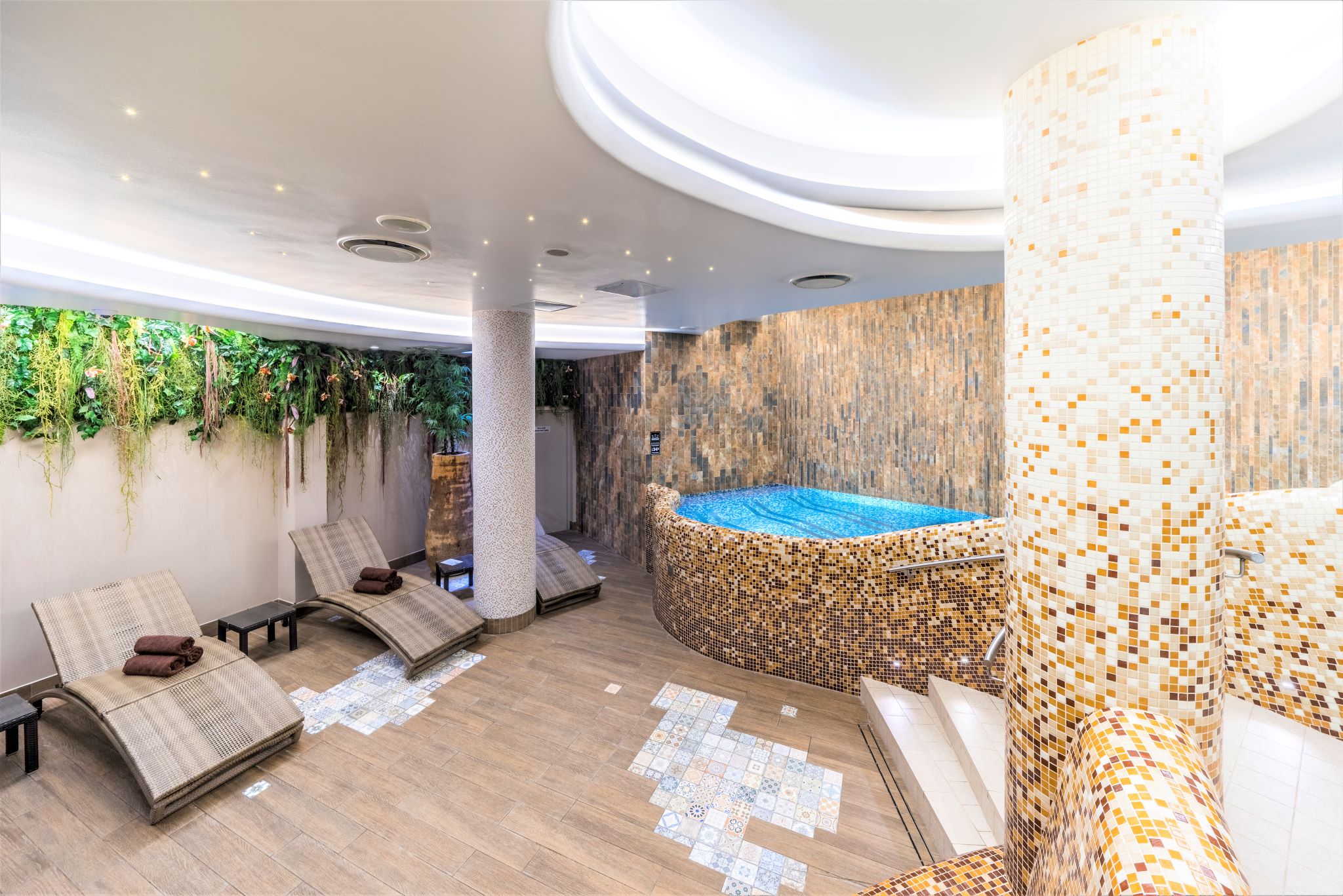 Double or Twin Superior