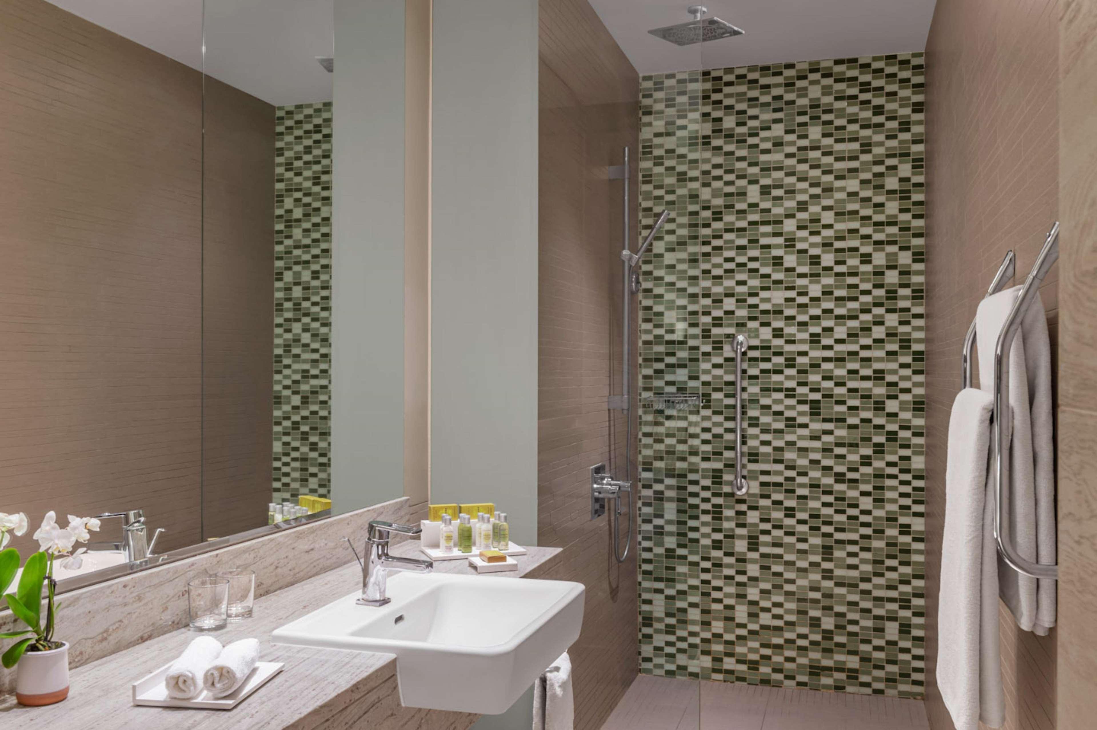 Double King Size Bed