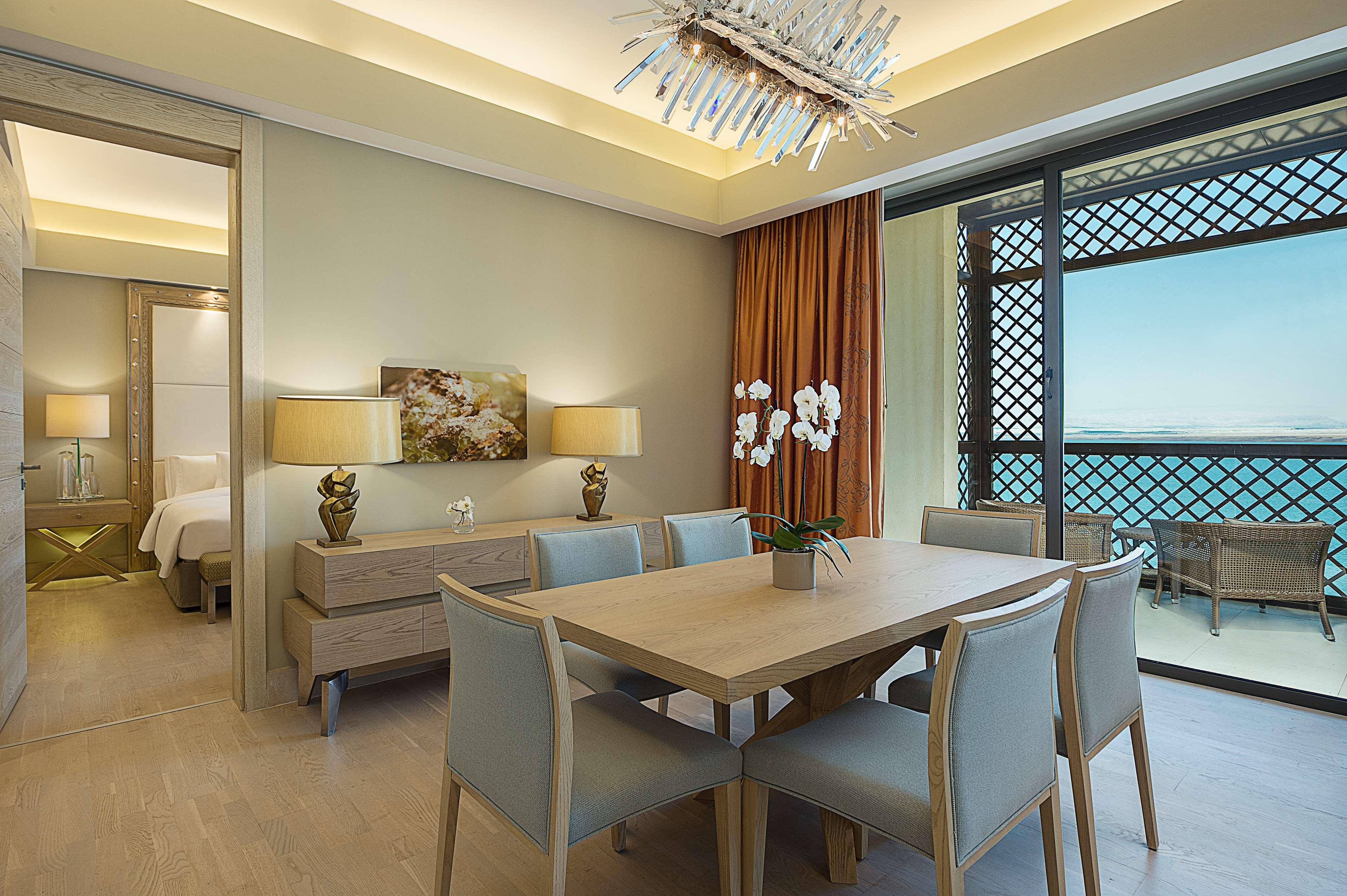 Suite Deluxe One Bedroom