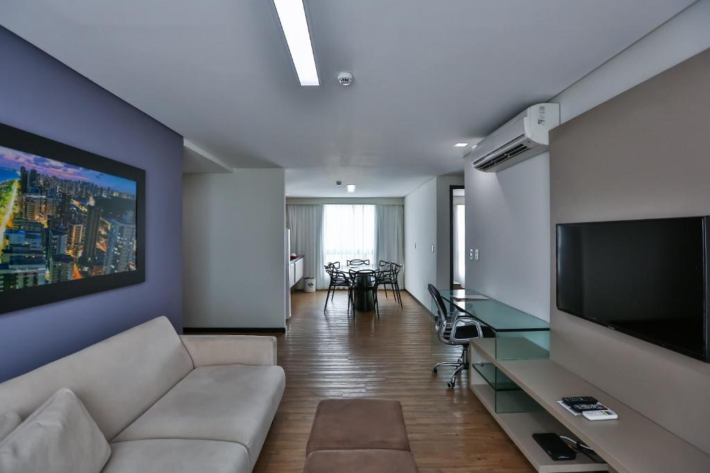 Family Room Capacity 3