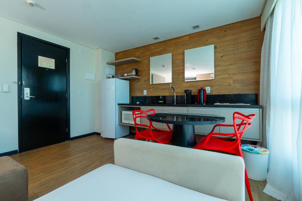 Triple Queen Size Bed