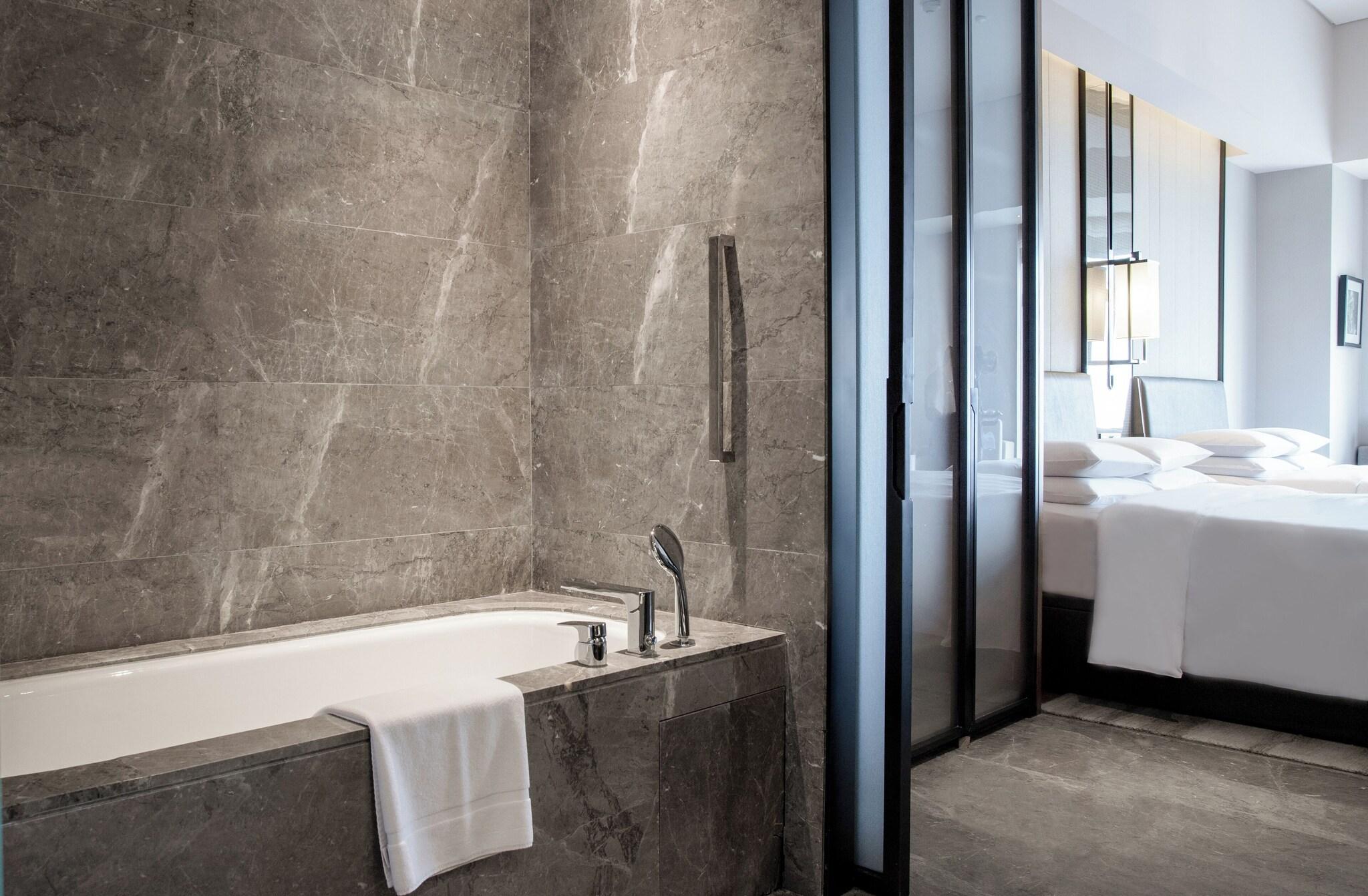 Double Executive Mountain View