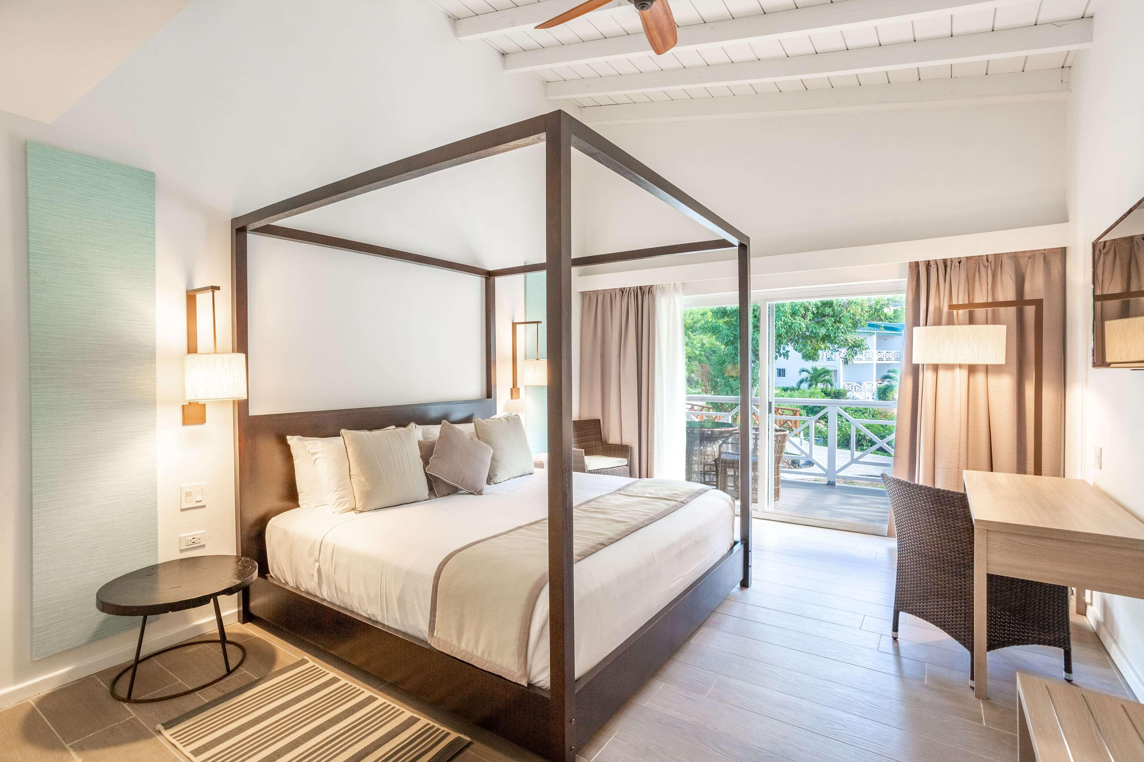 Junior Suite King Size Bed