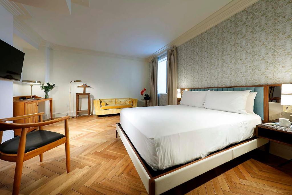 Double Single Premium