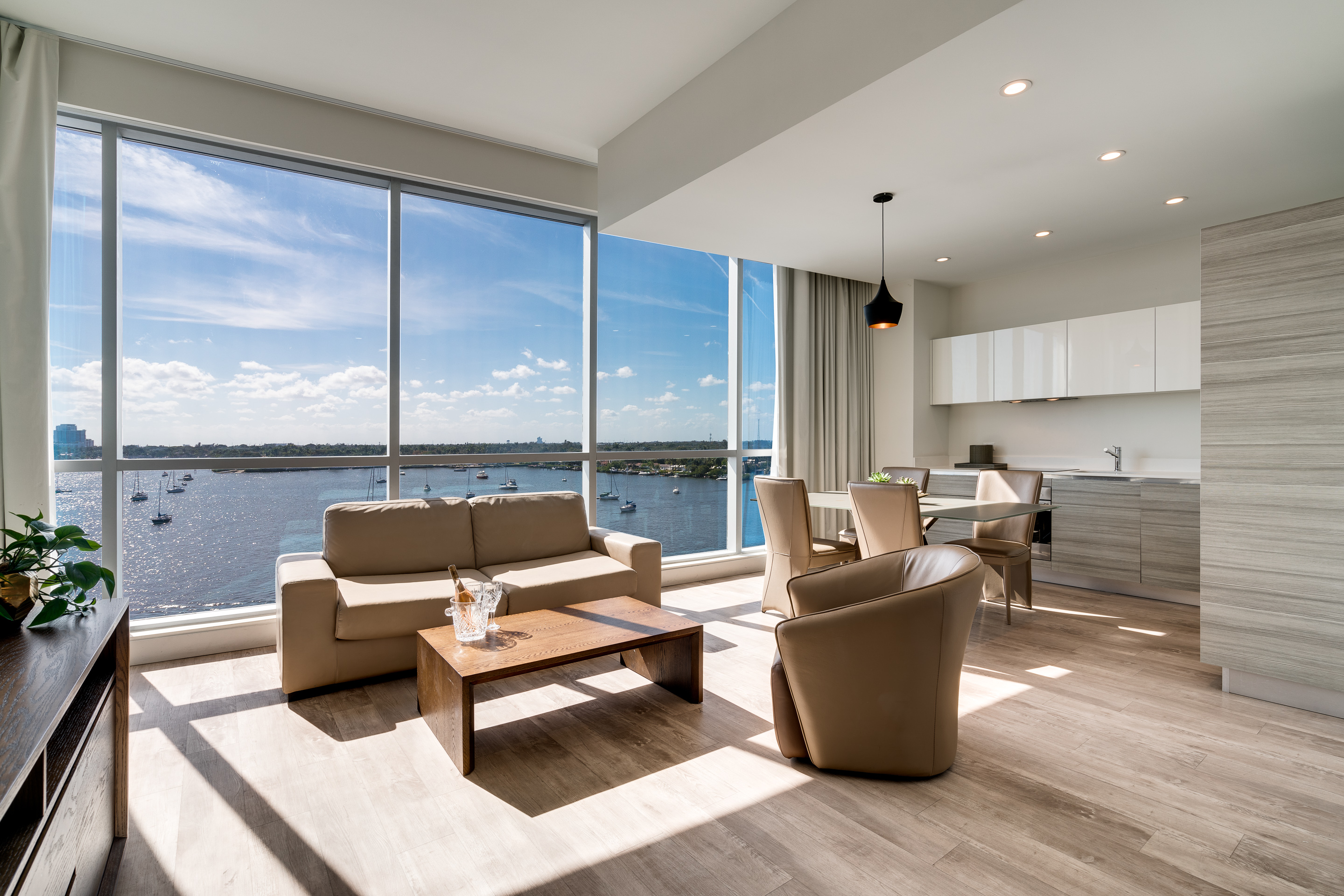 Suite Ocean View Three Bedrooms