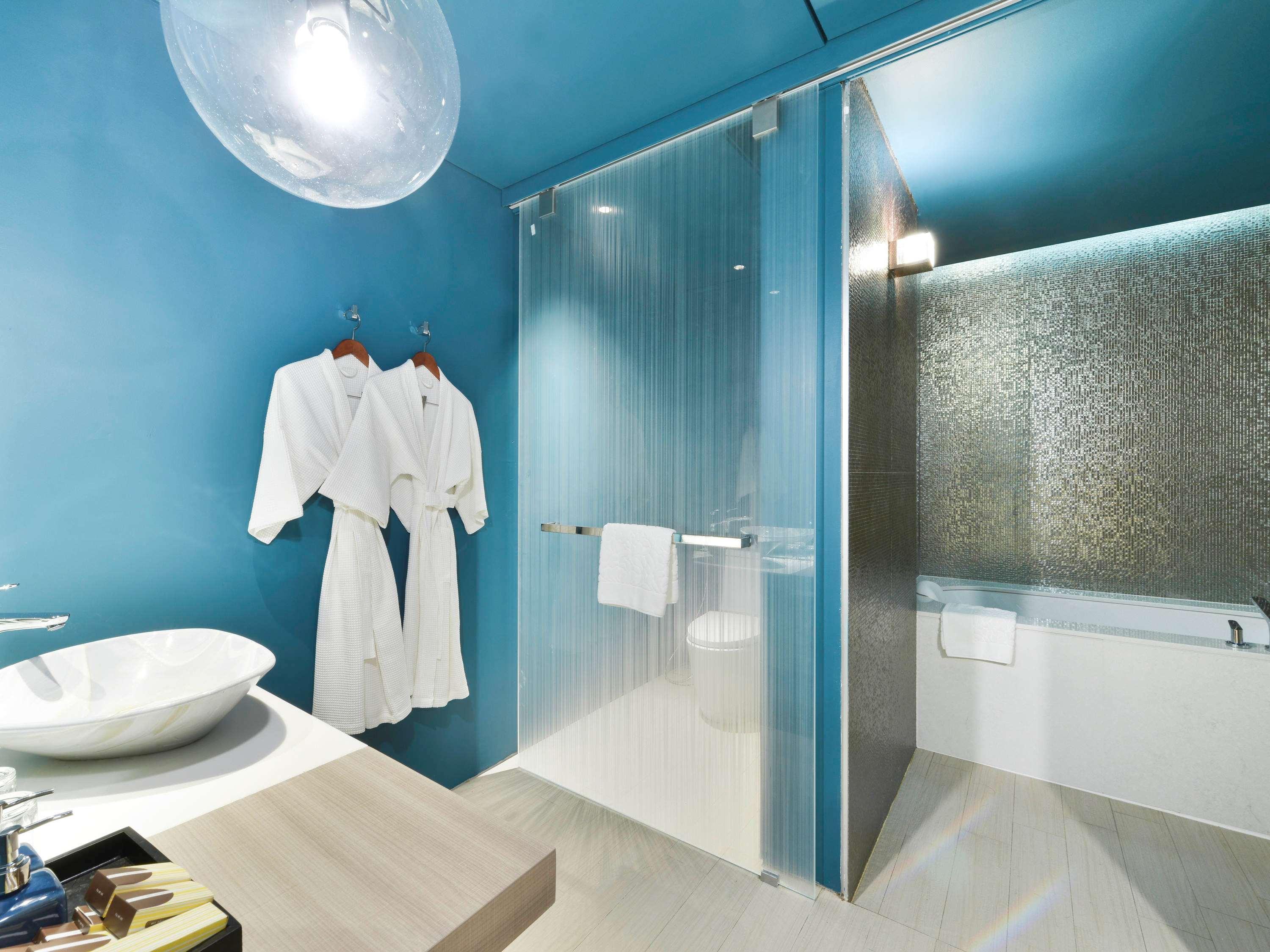 Family Room Pool View