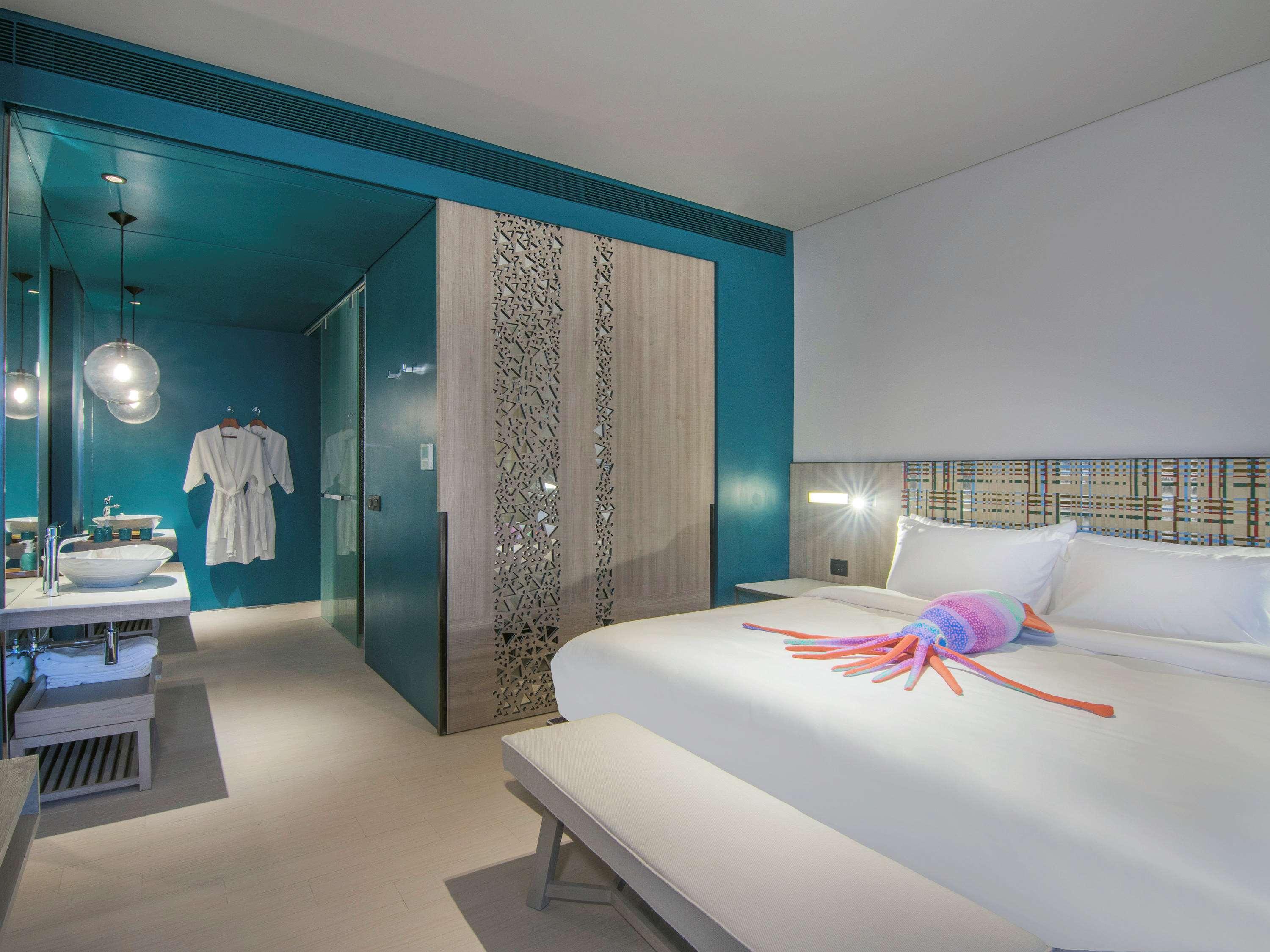 Family Room Pool View