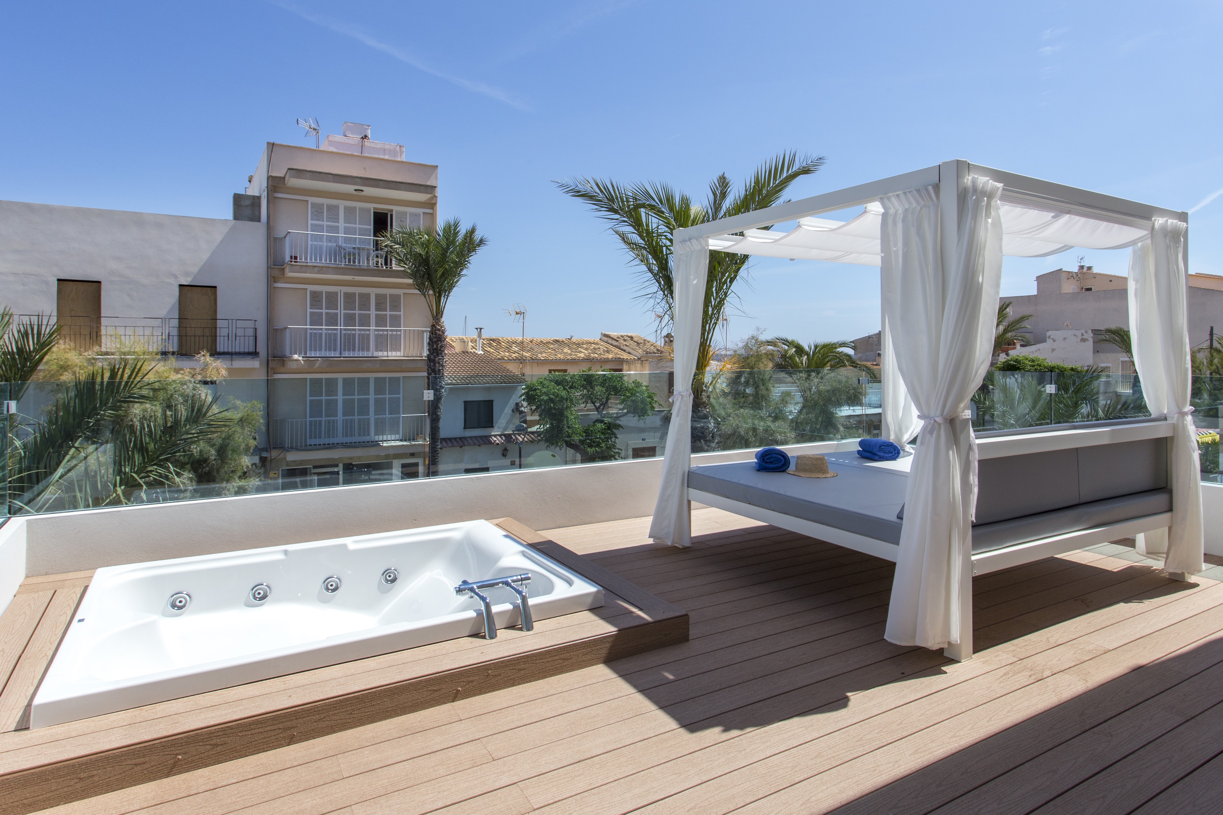 Double Single Deluxe Sea View