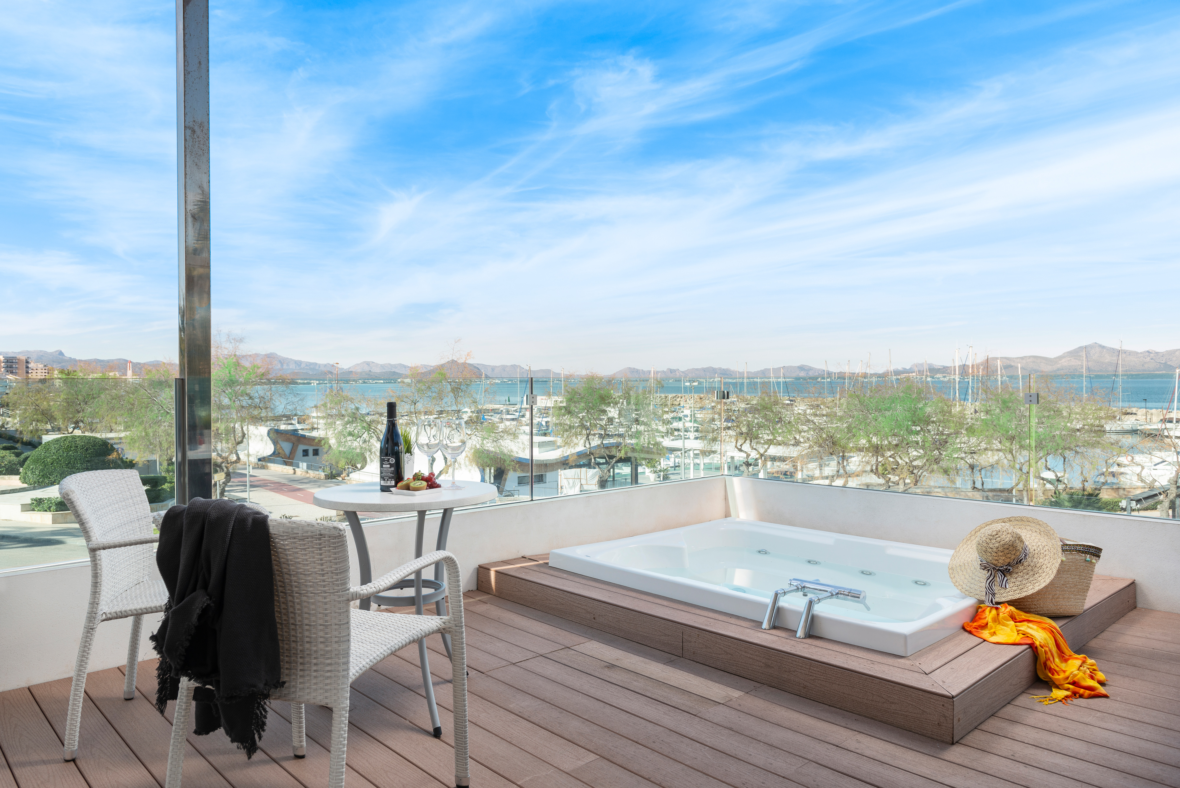 Double Single Deluxe Sea View