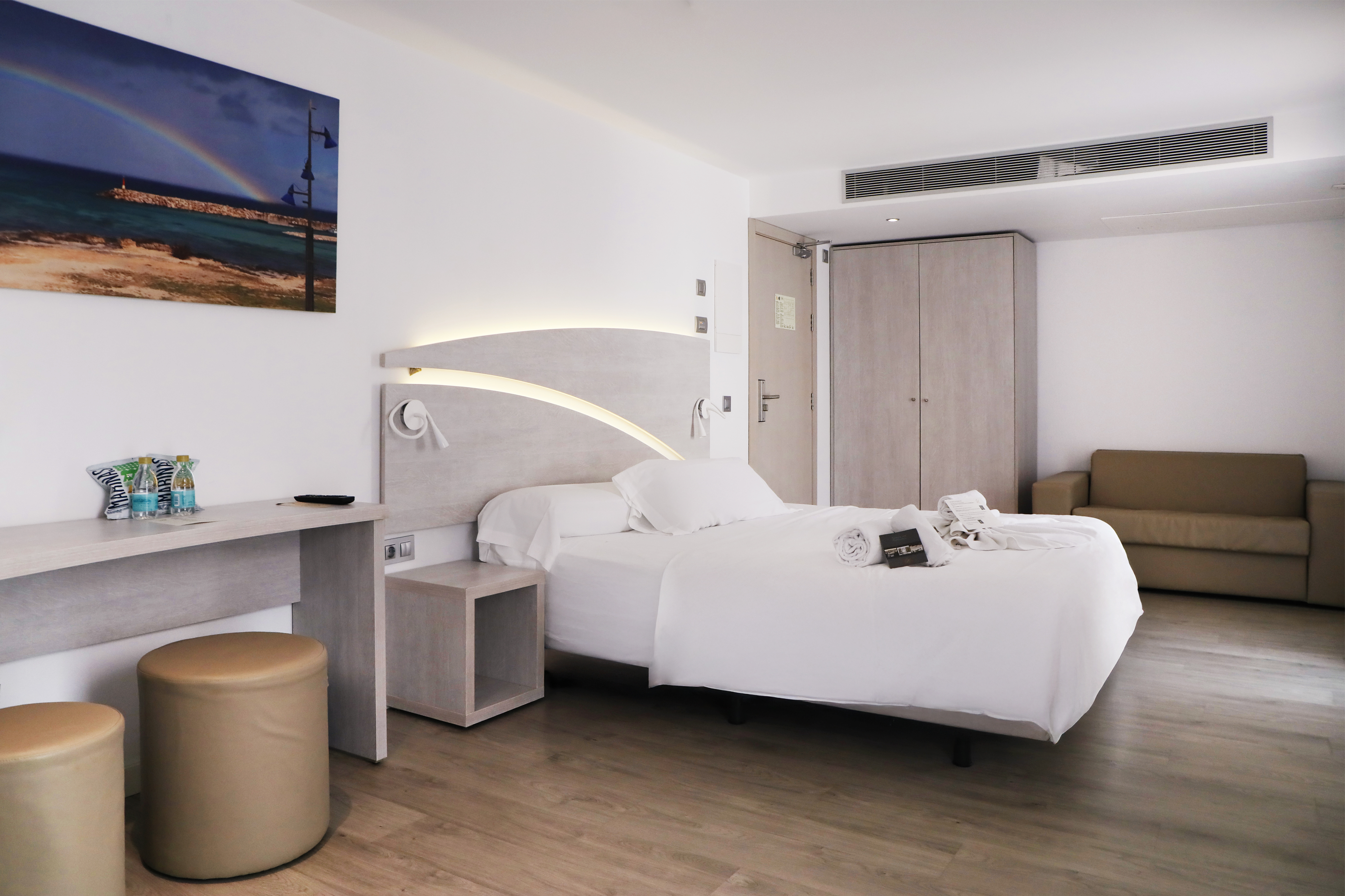 Double or Twin Standard