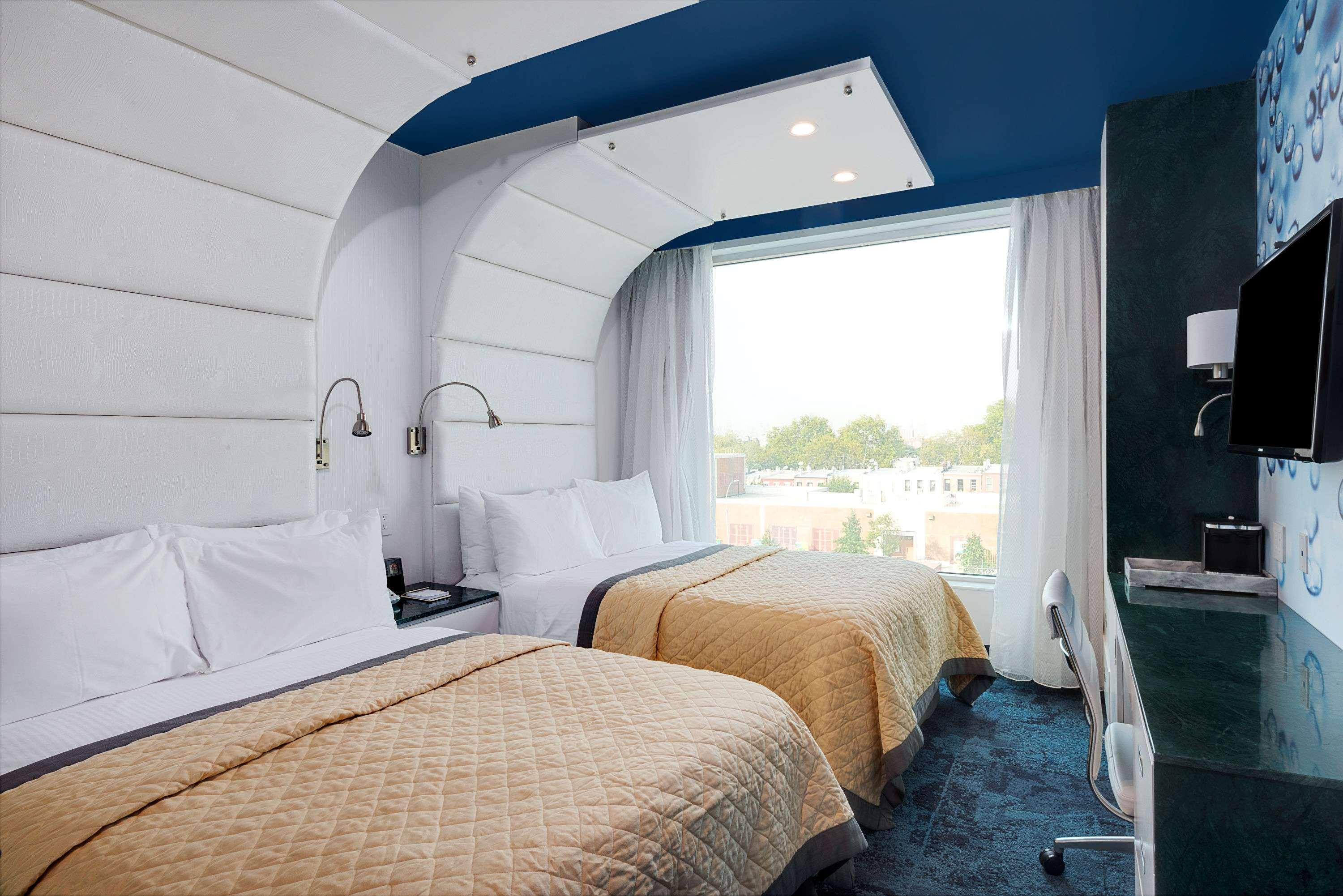 Double Executive 2 Double Beds