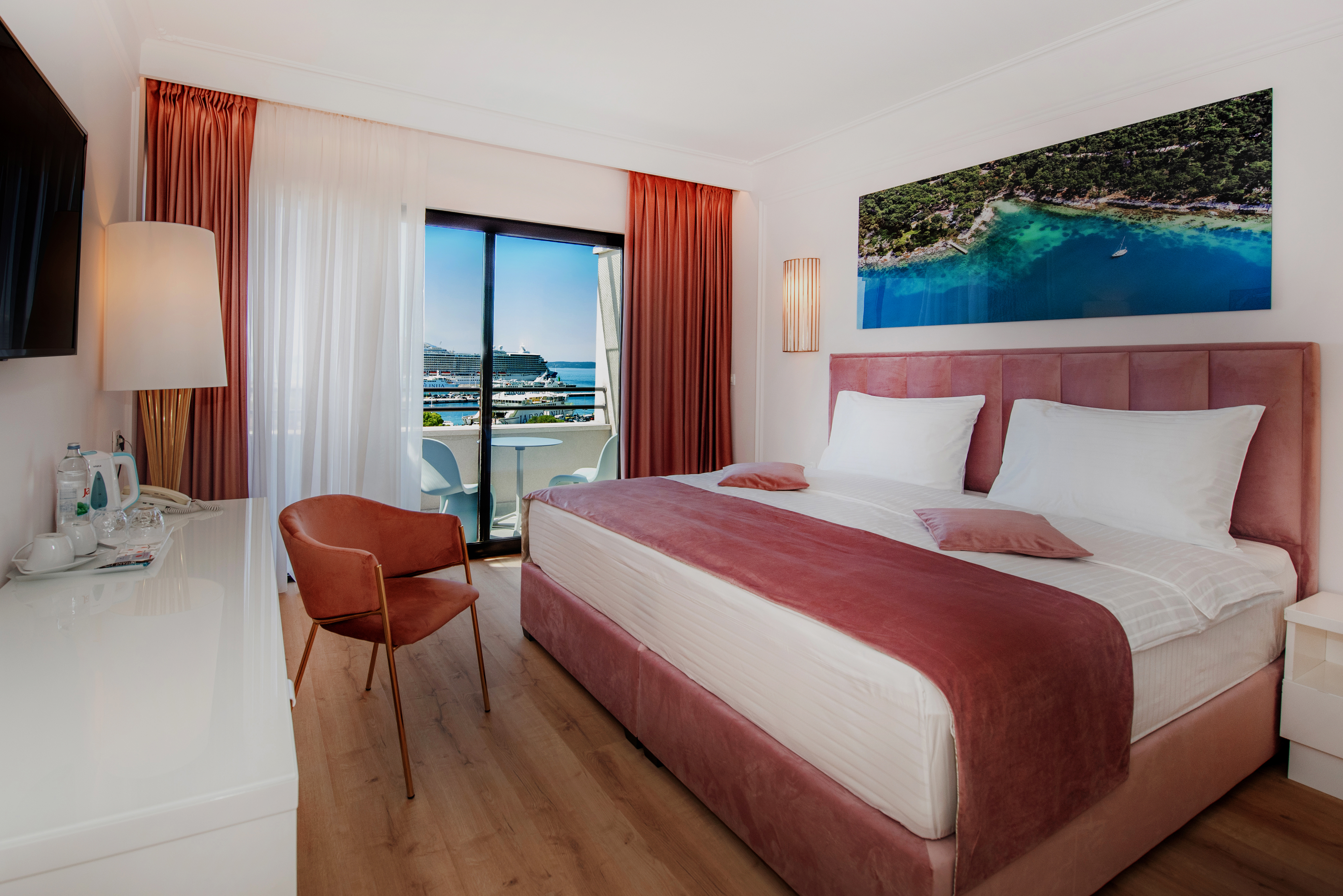 Double or Twin Superior