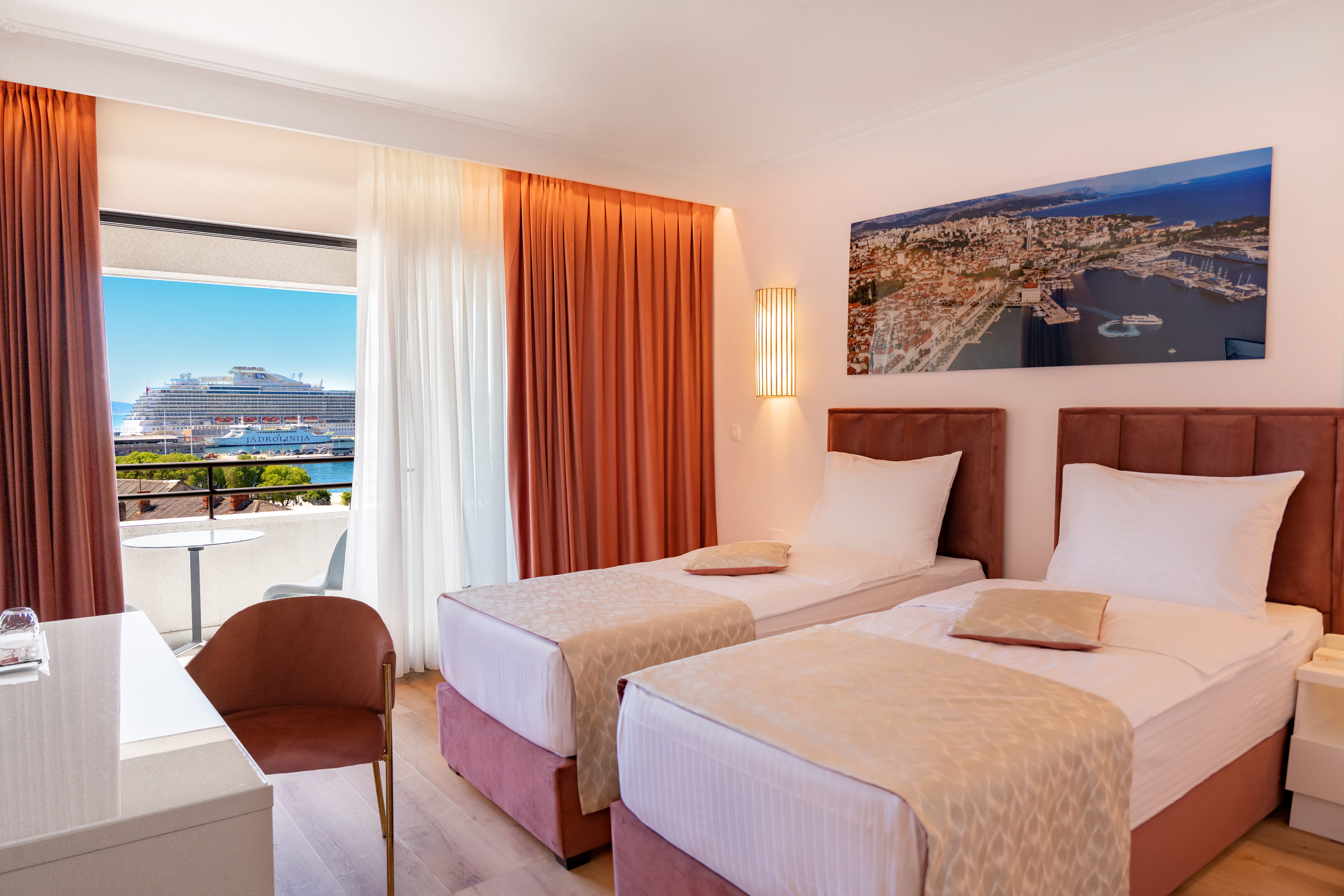 Double or Twin Superior