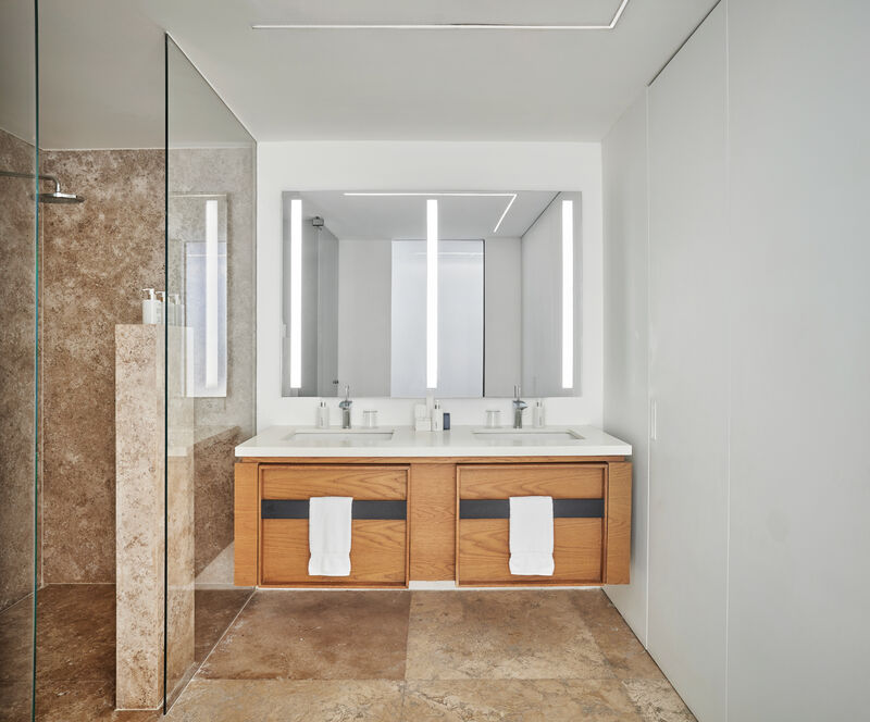 Double Ocean View Two Queen Beds