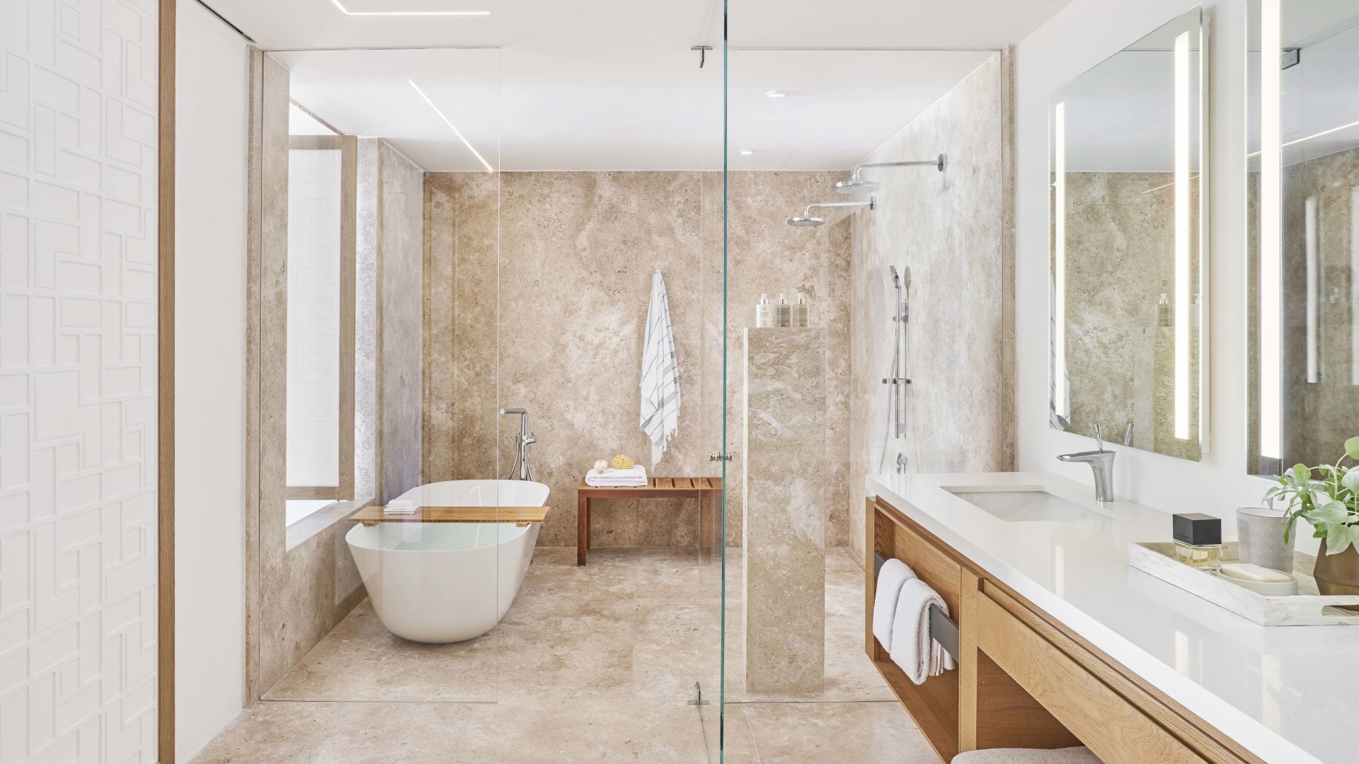 Junior Suite Partial Ocean View