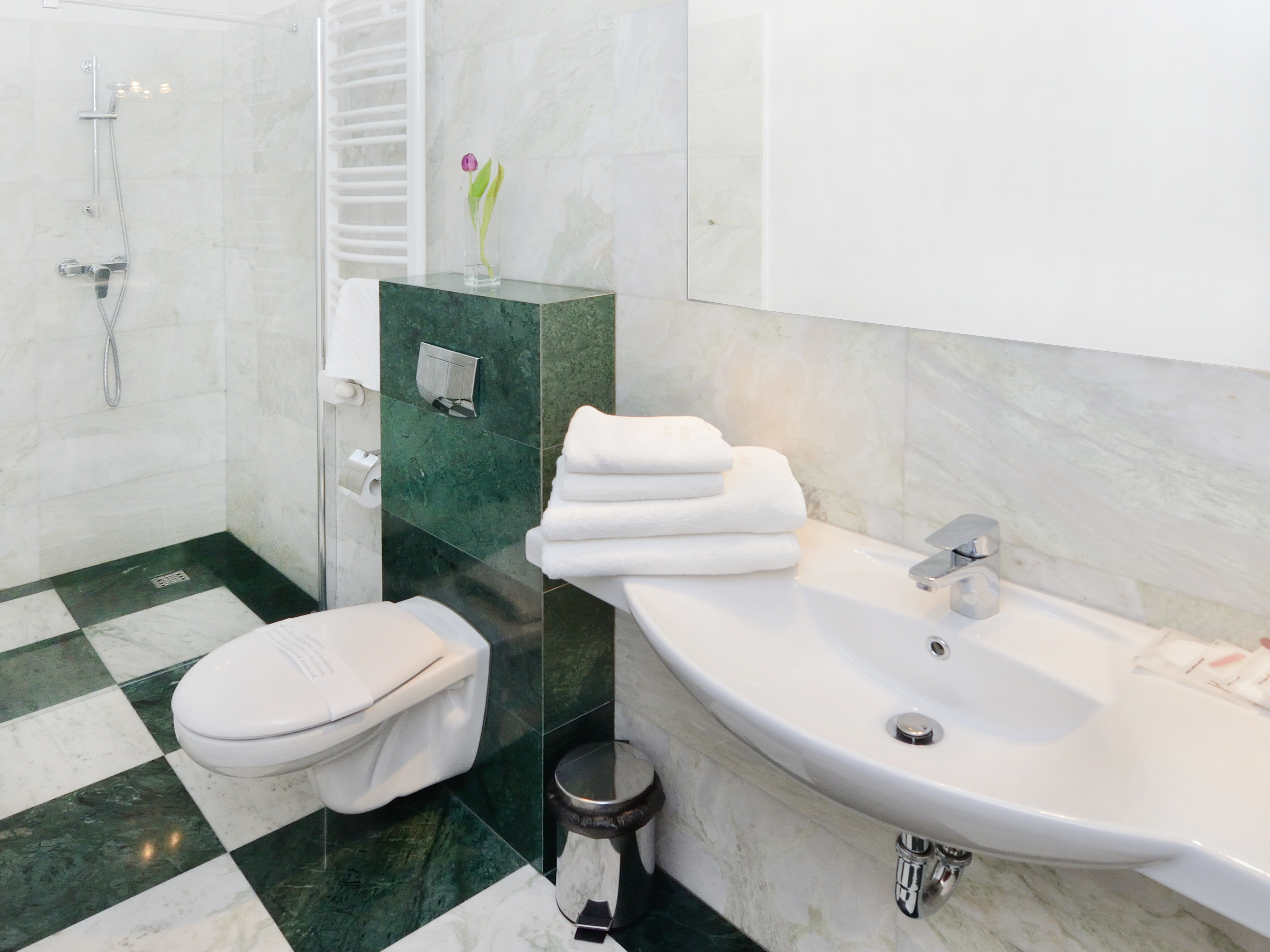 Family Room Superior