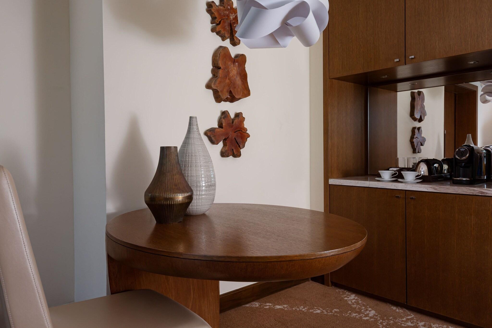 Junior Suite Mountain View