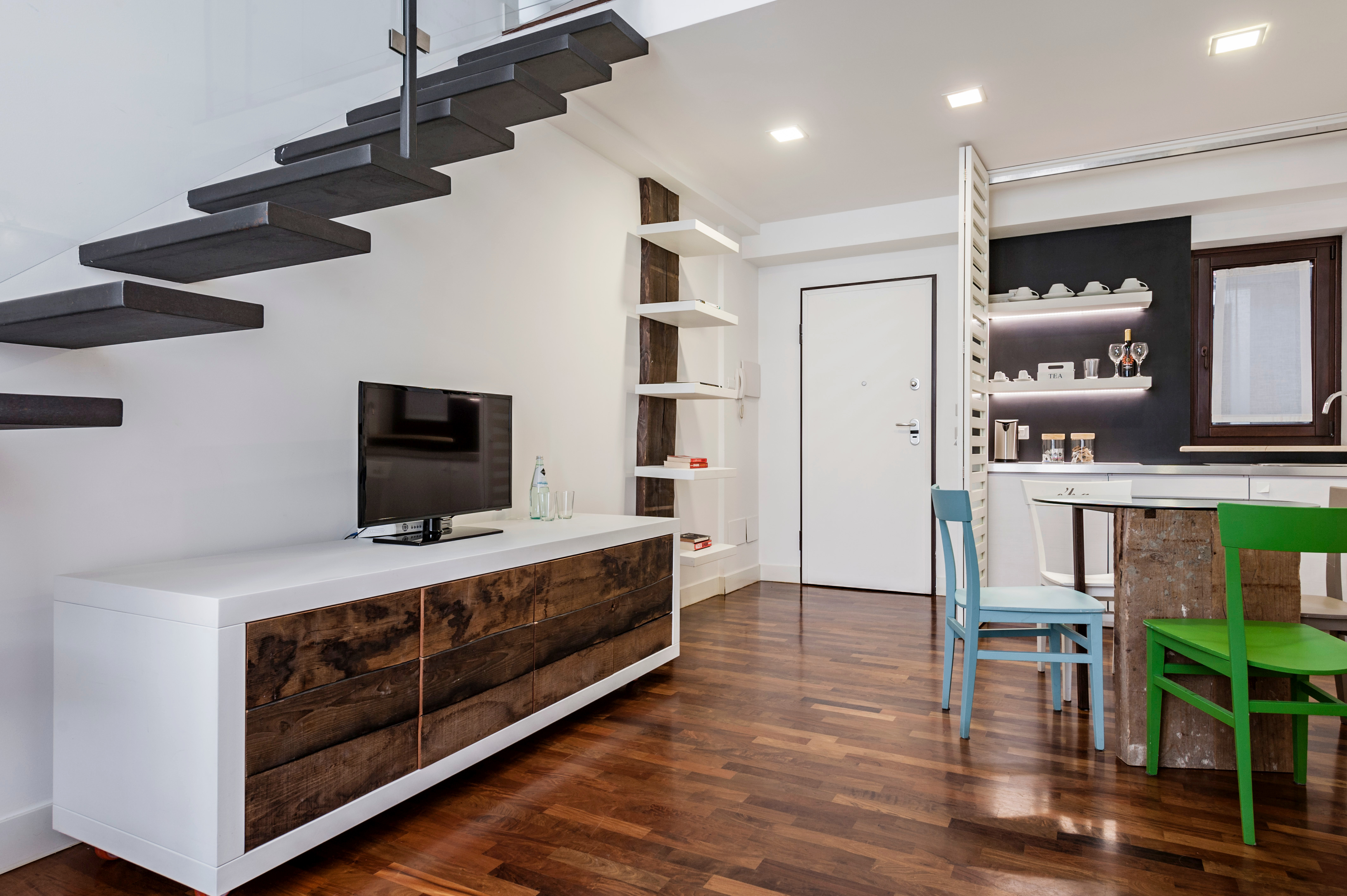 Apartment Capacity 4