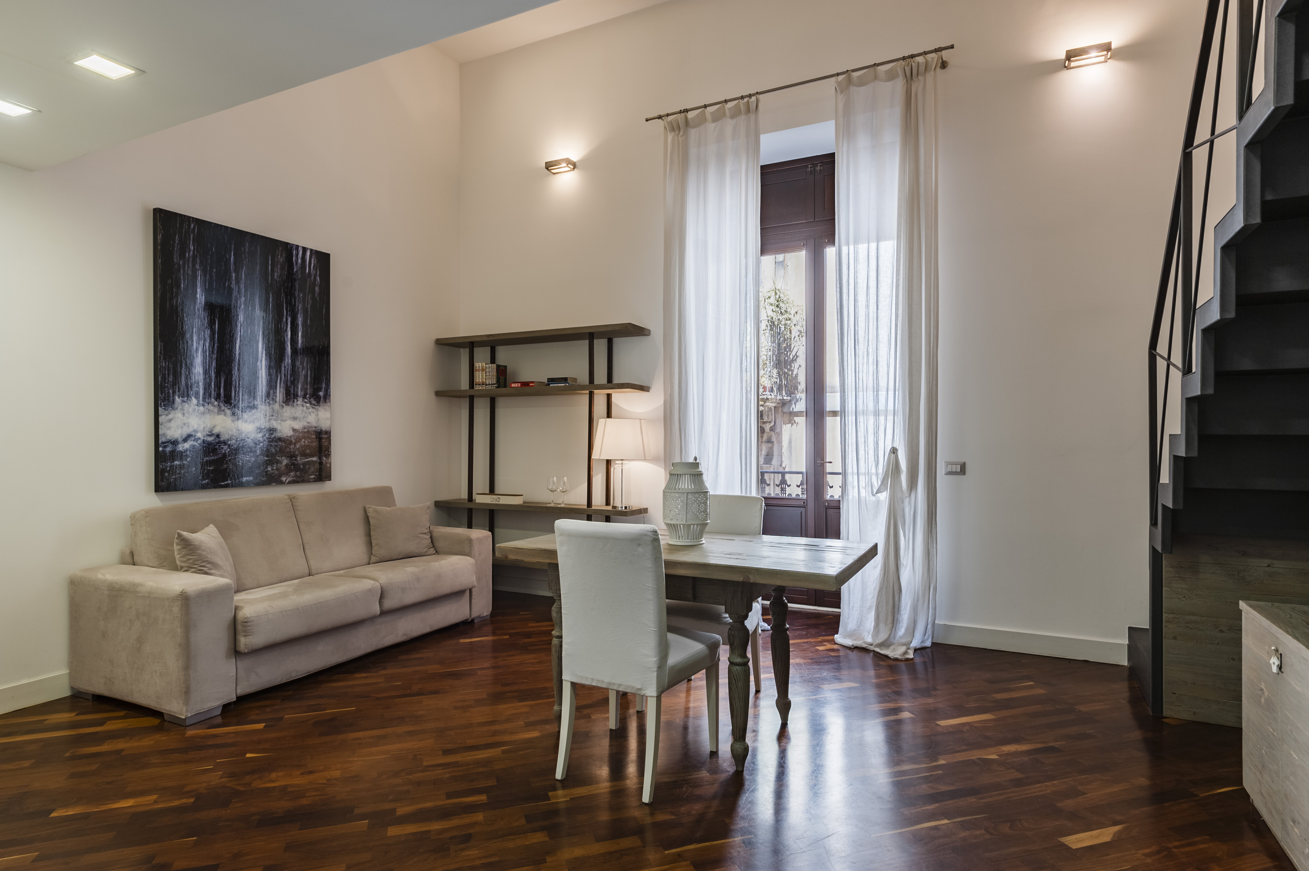 Apartment Capacity 4