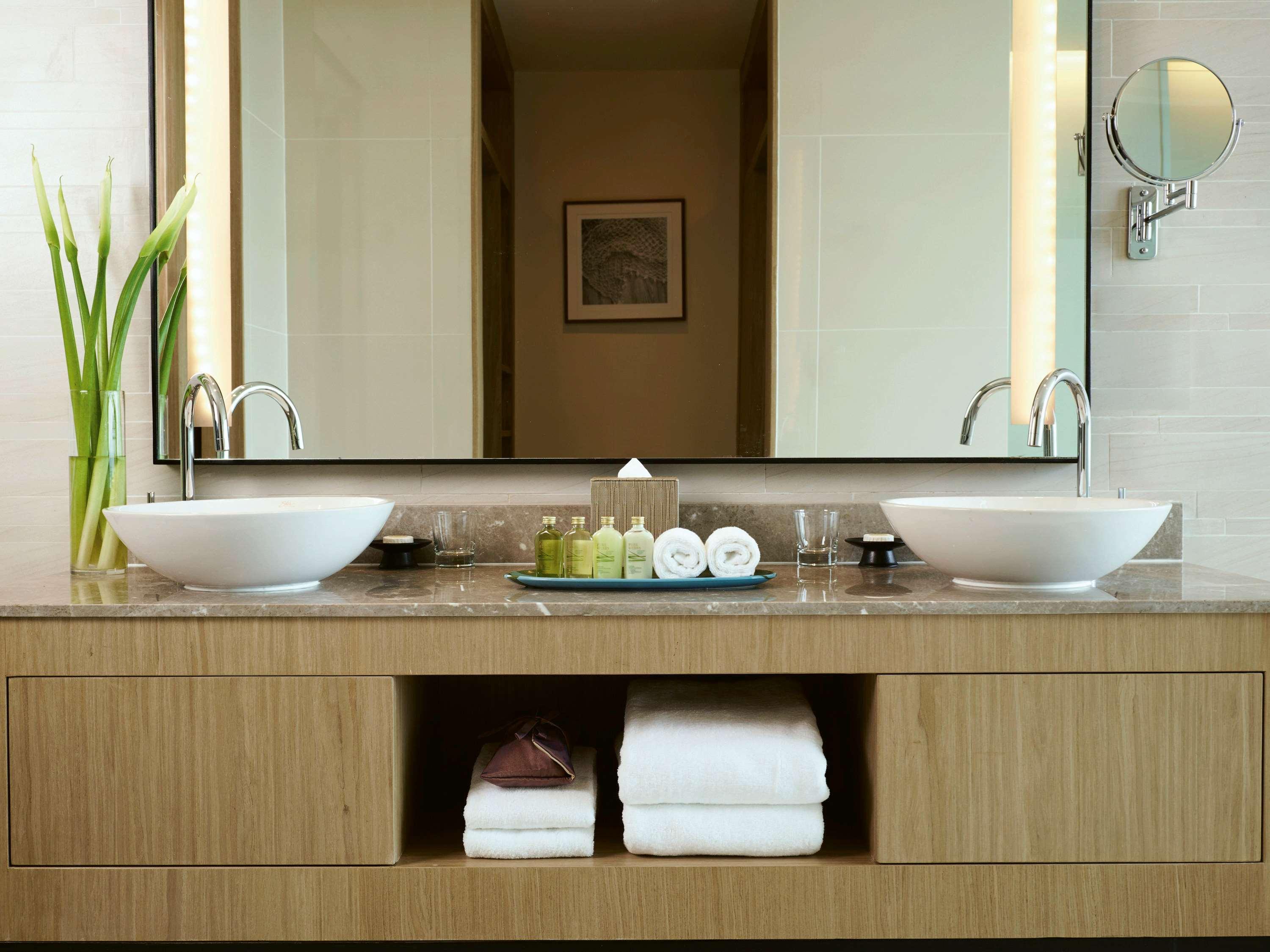 Twin Premium Sea View