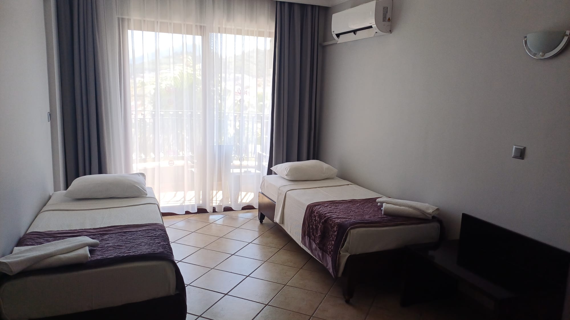 Family Room Connecting Room