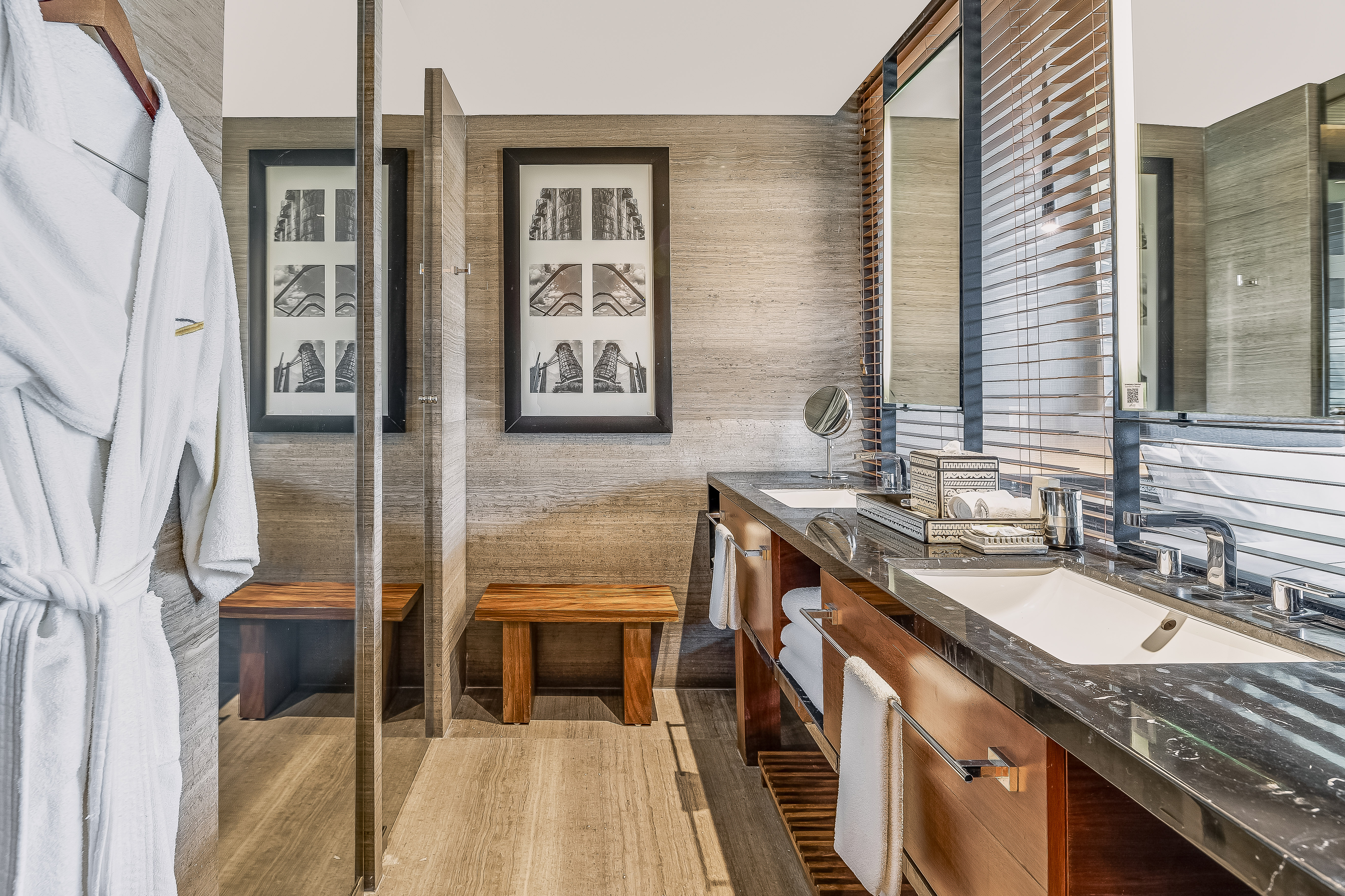 Room Executive Mountain View