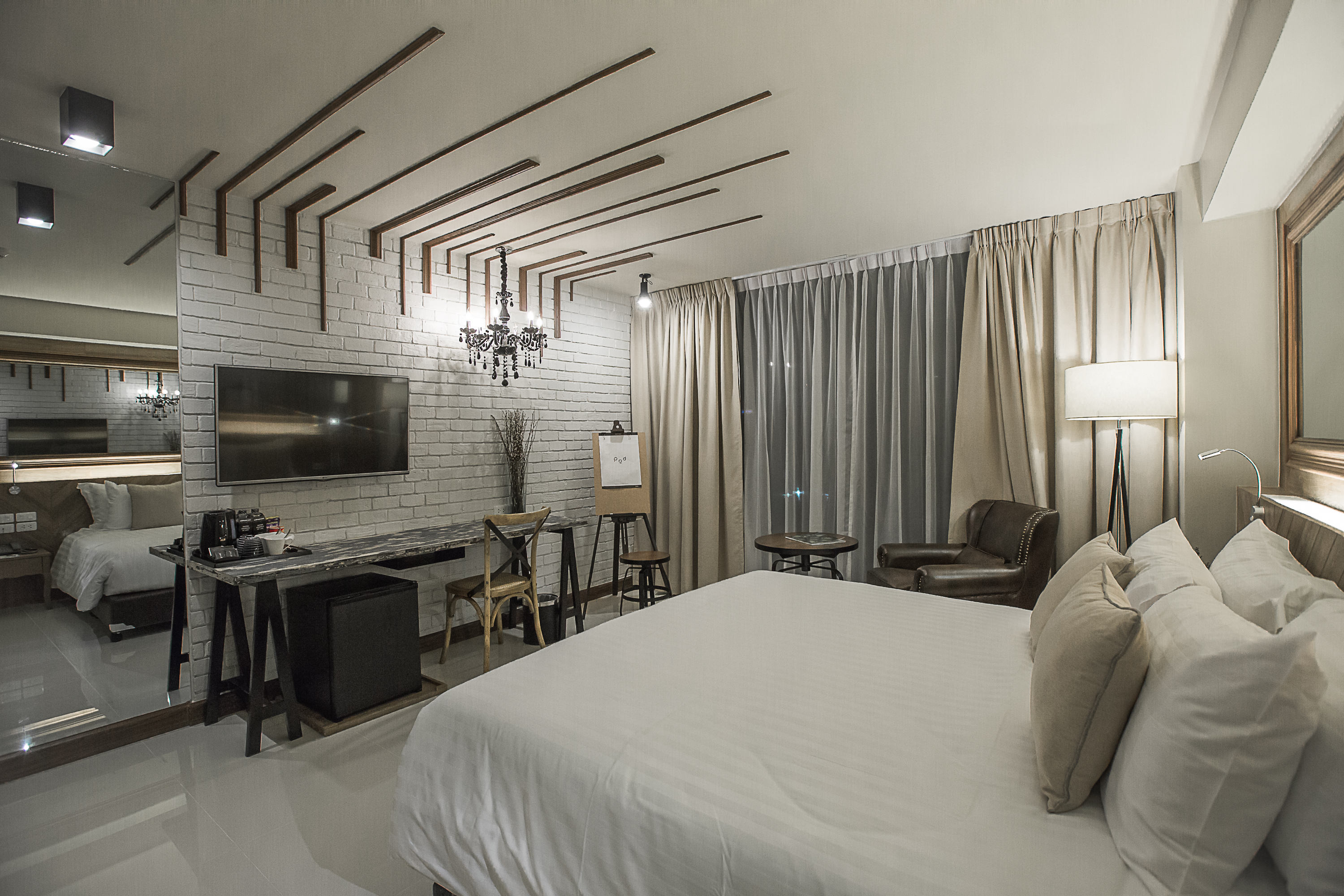 Double or Twin Standard