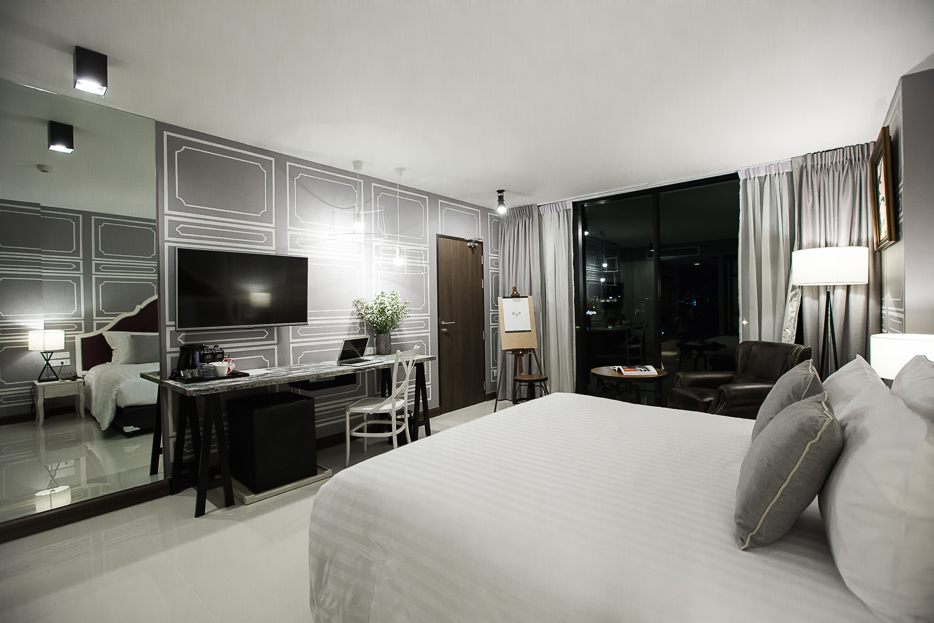 Double or Twin Standard