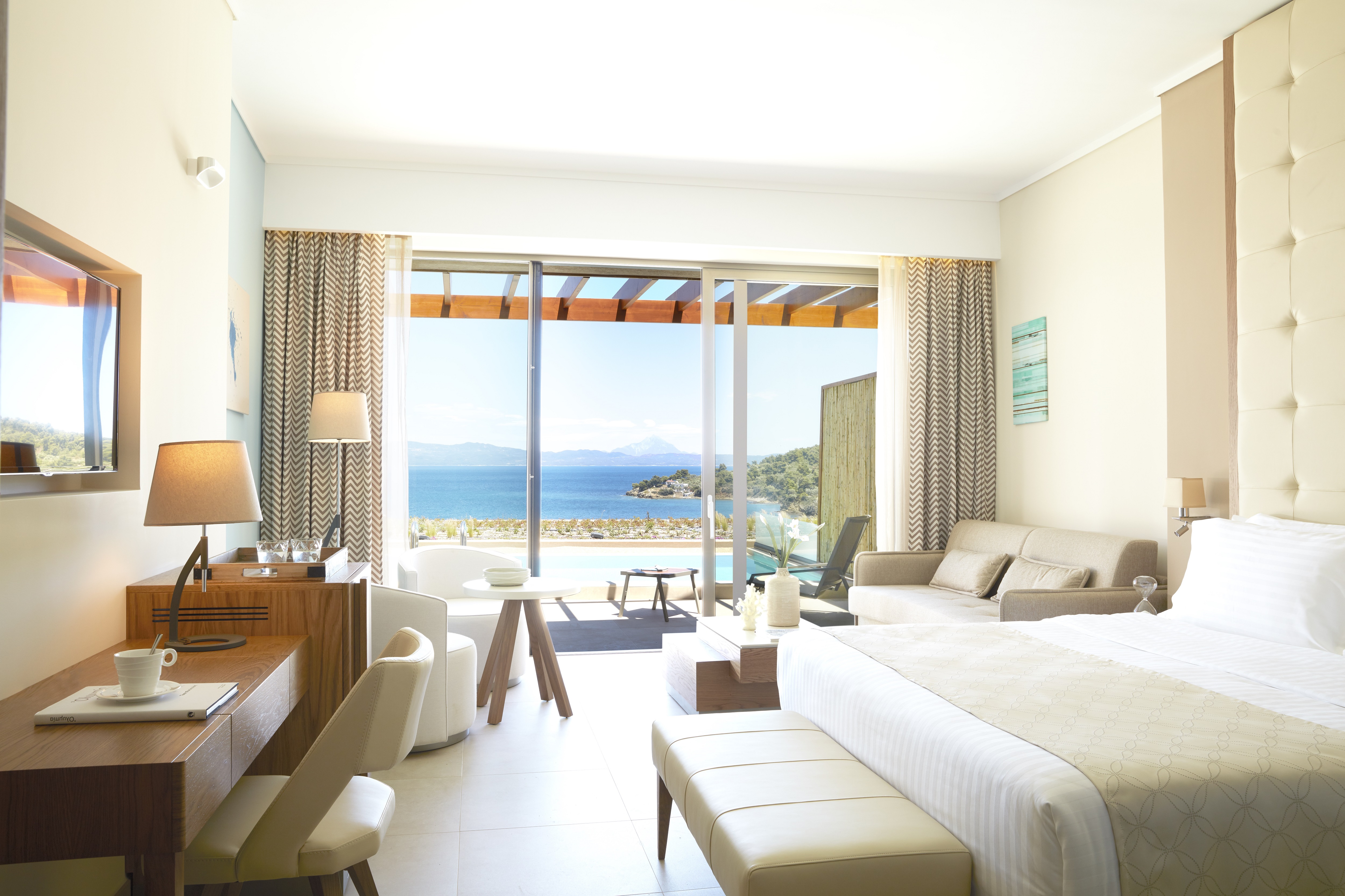 Junior Suite with Private Pool