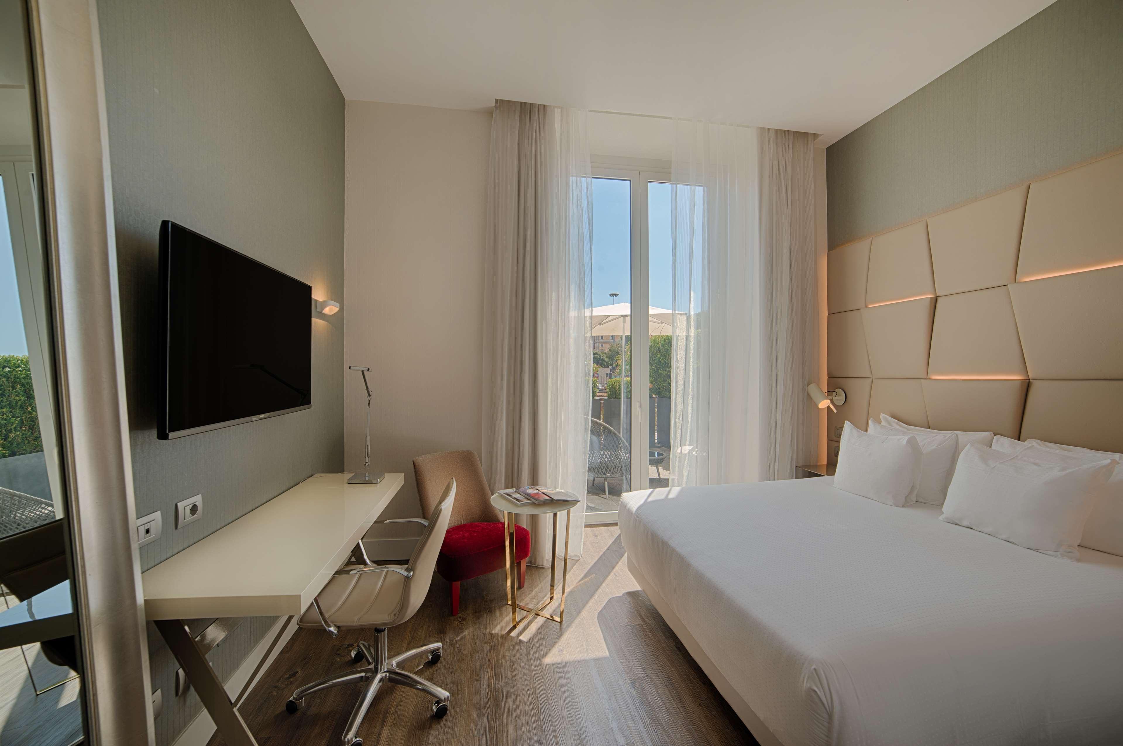 Family Room Connecting Room