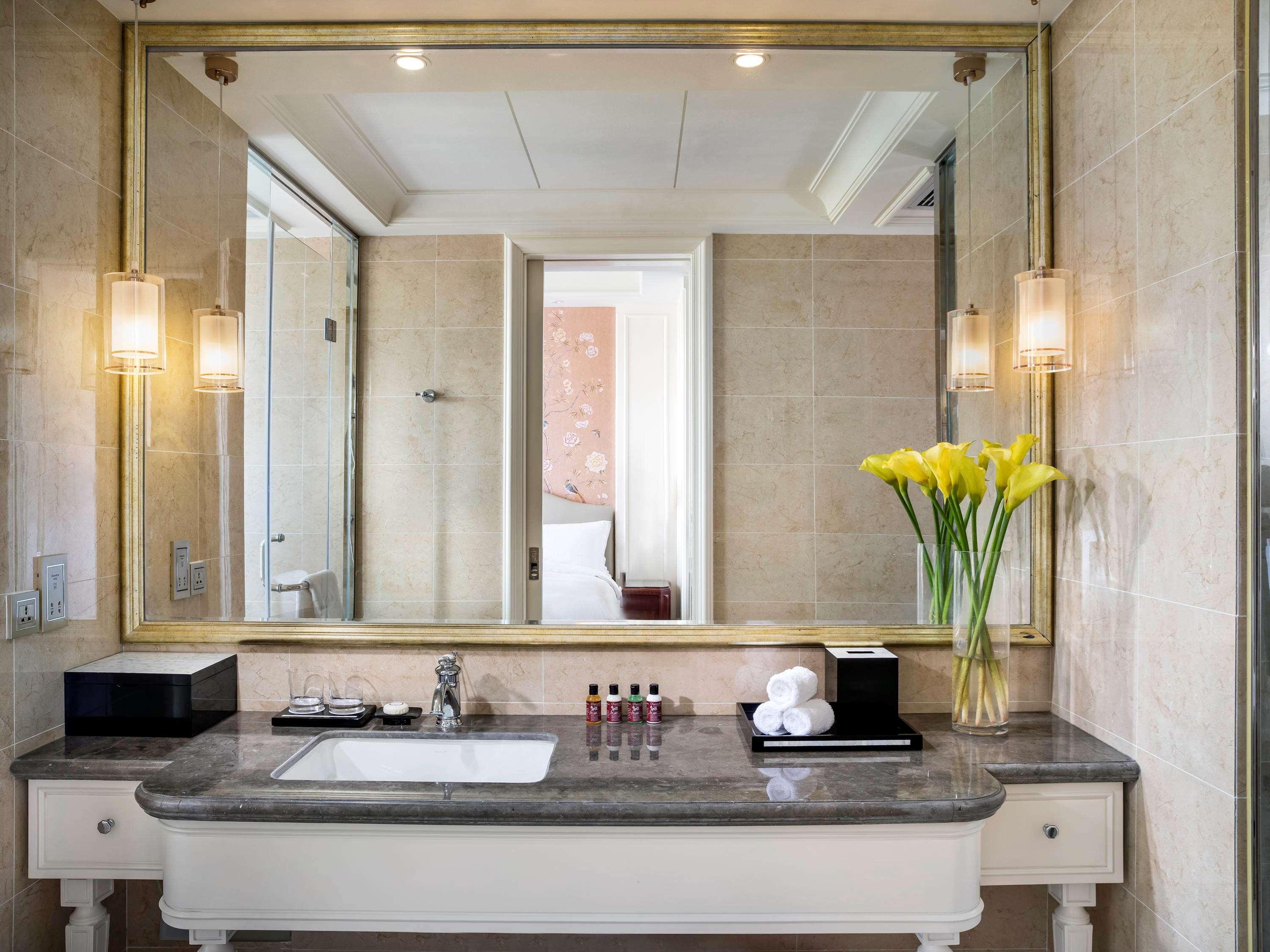 Apartment Deluxe King Bed