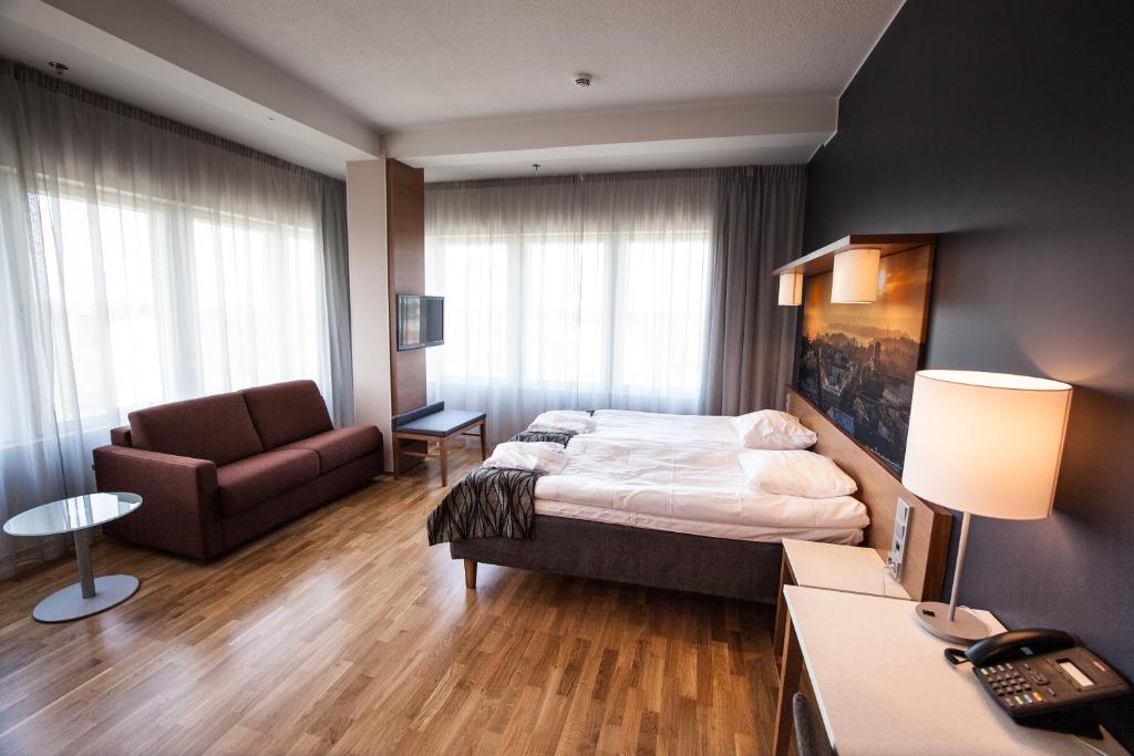 Family Room Standard