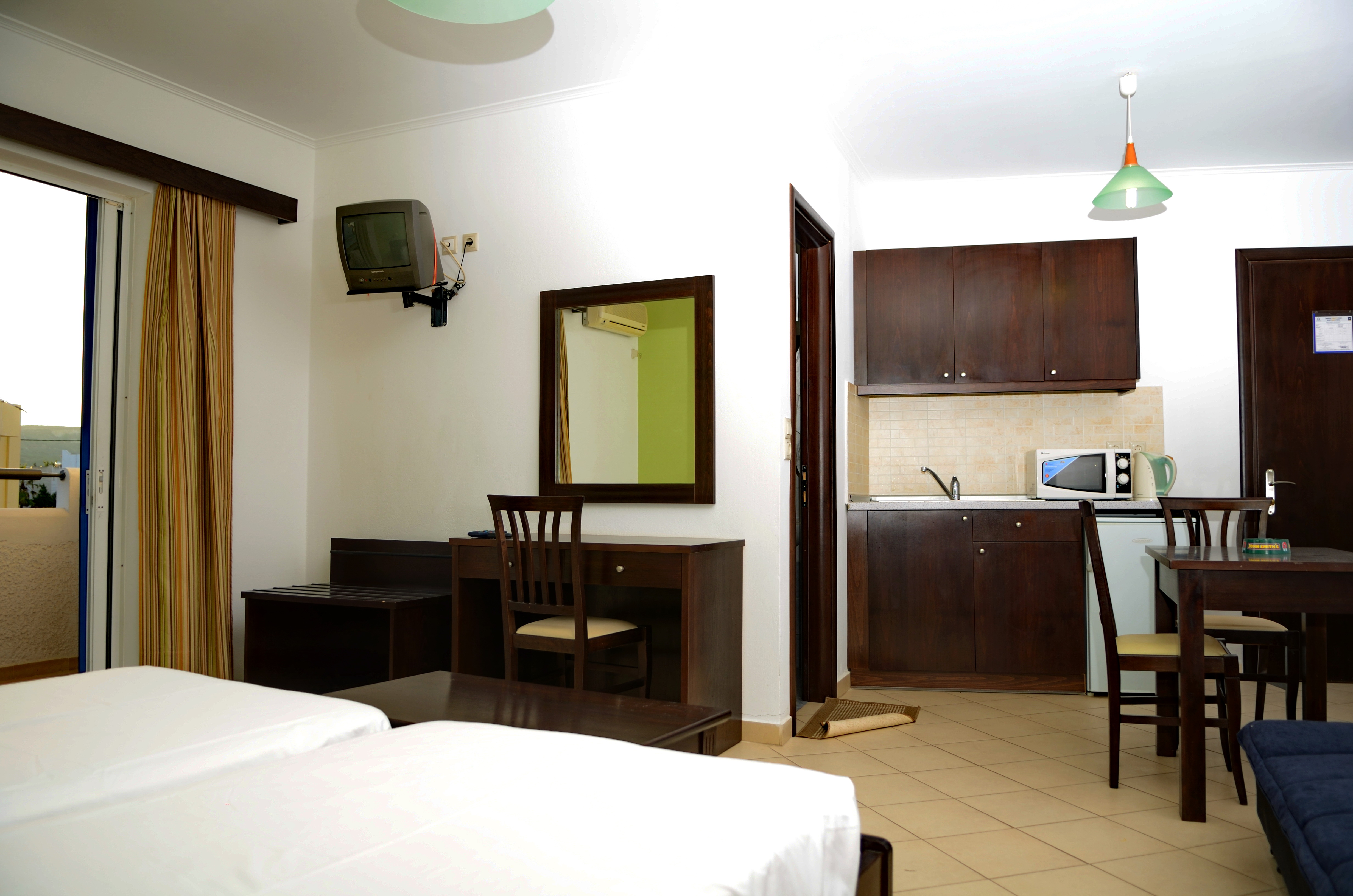 Double or Twin Standard