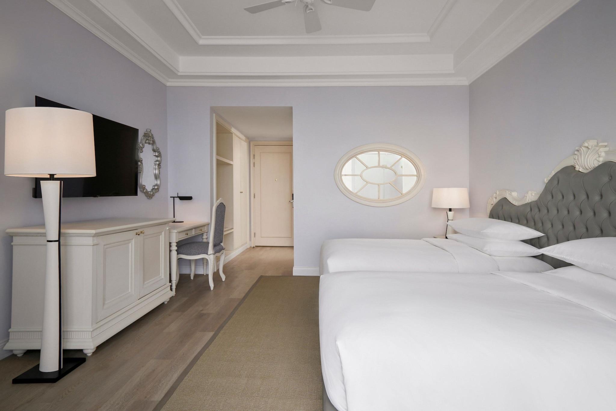 Twin Deluxe Ocean View