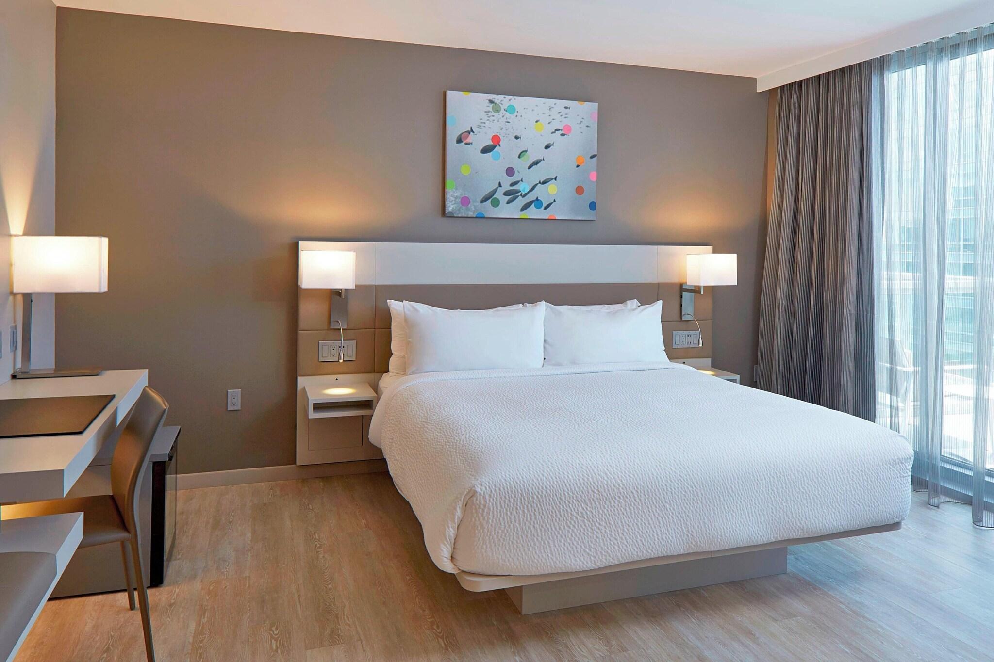 Double Ocean View King Bed