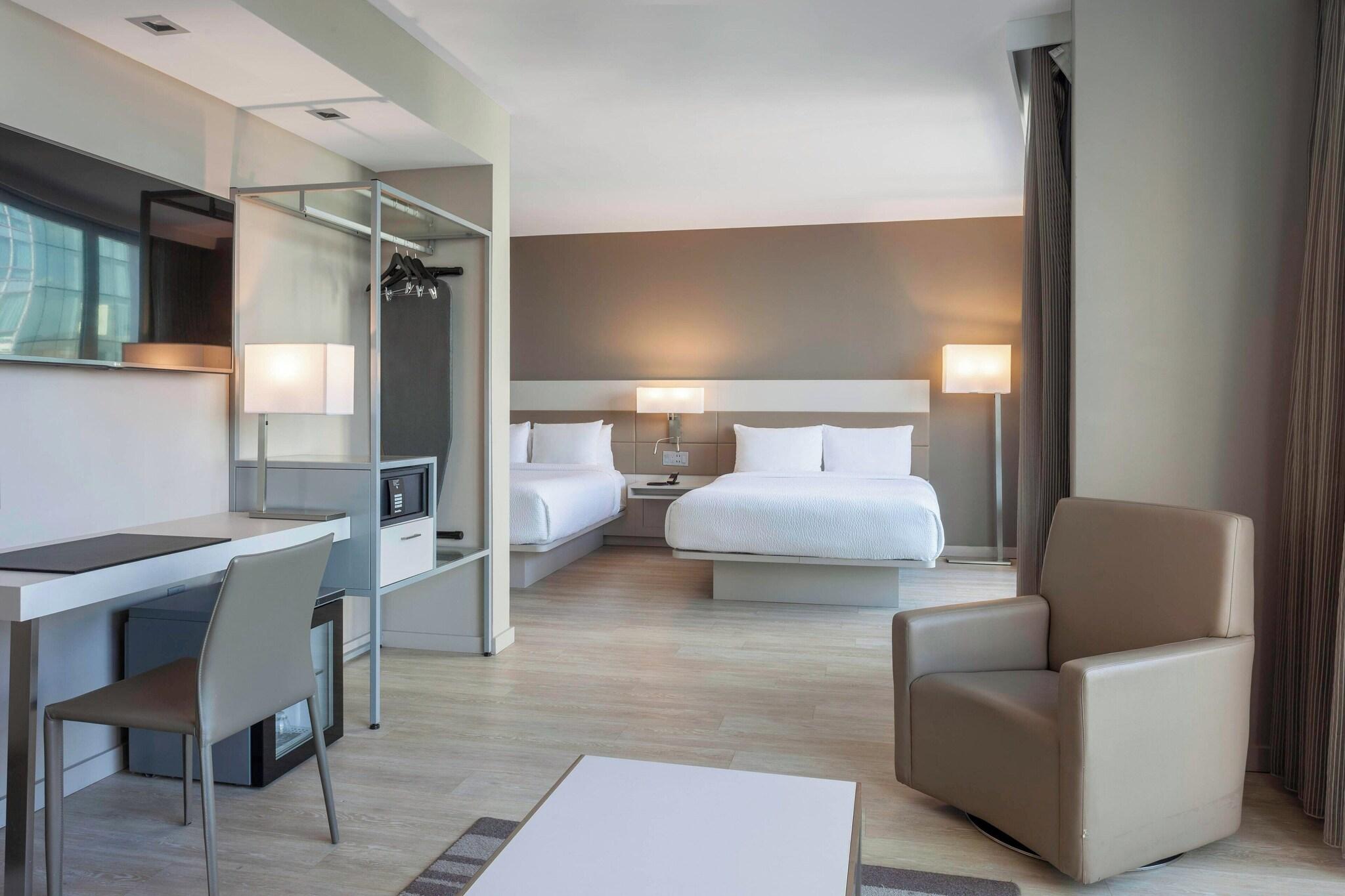 Suite Ocean View Two Queen Beds