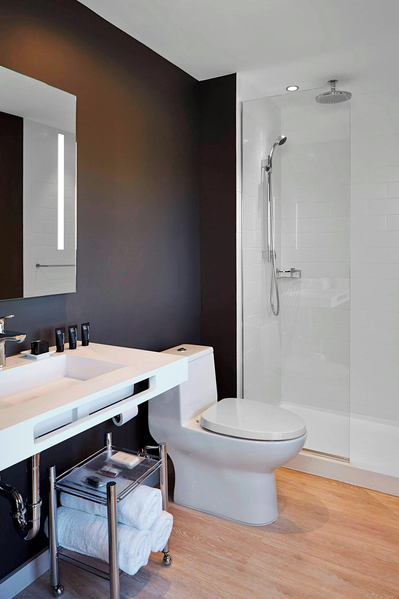 Suite Ocean View Two Queen Beds