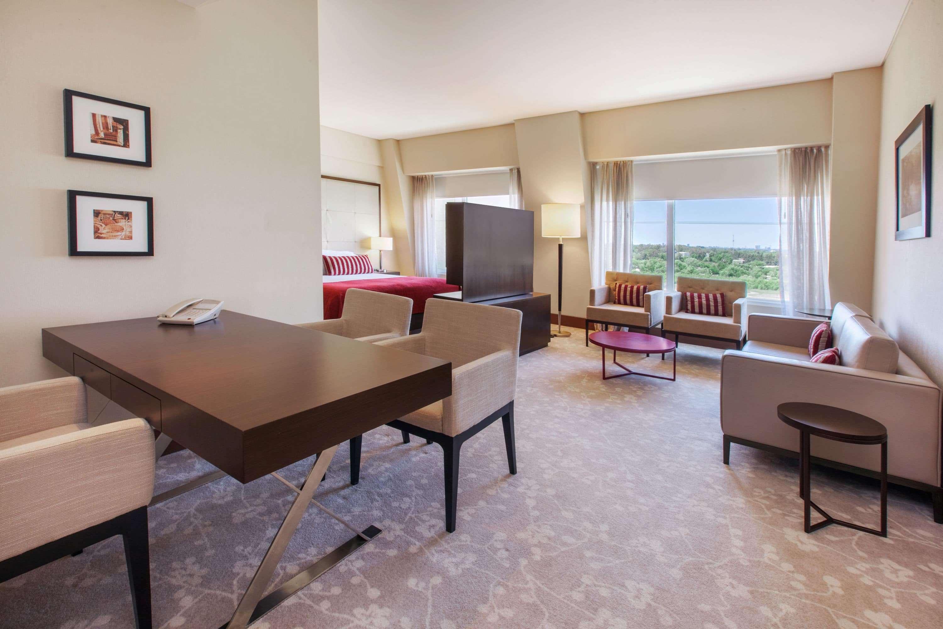 Junior Suite King Size Bed