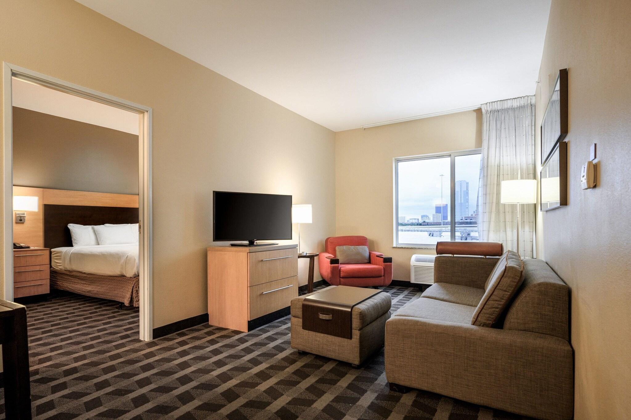 Suite Accessible Two Double Beds