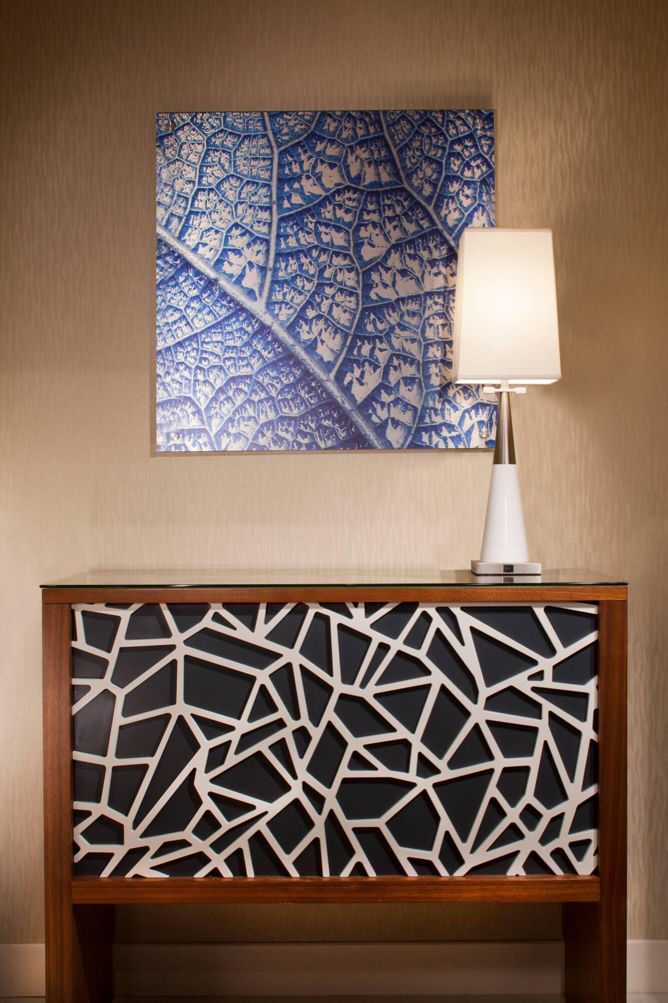 Junior Suite King Size Bed