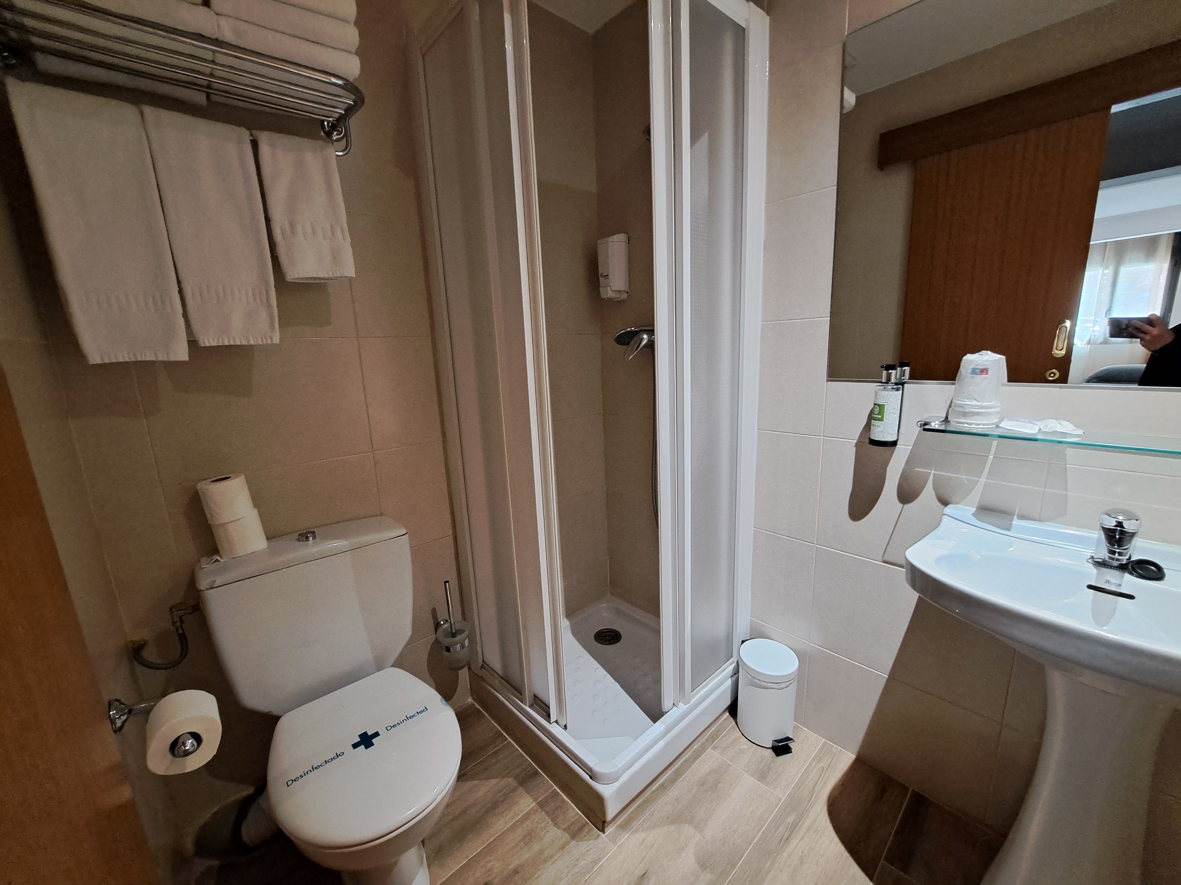 Family Room Capacity 6