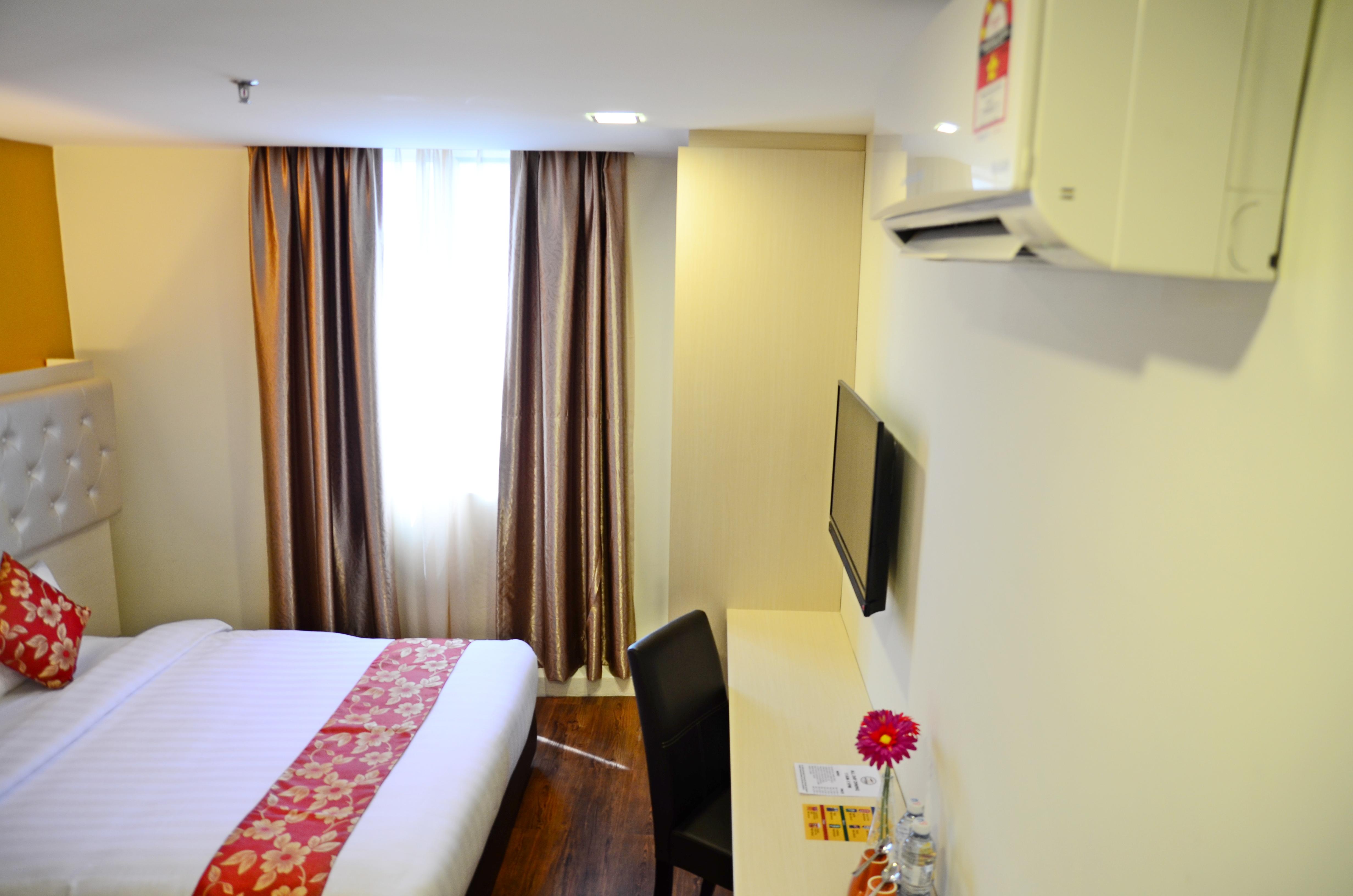 Double or Twin Deluxe