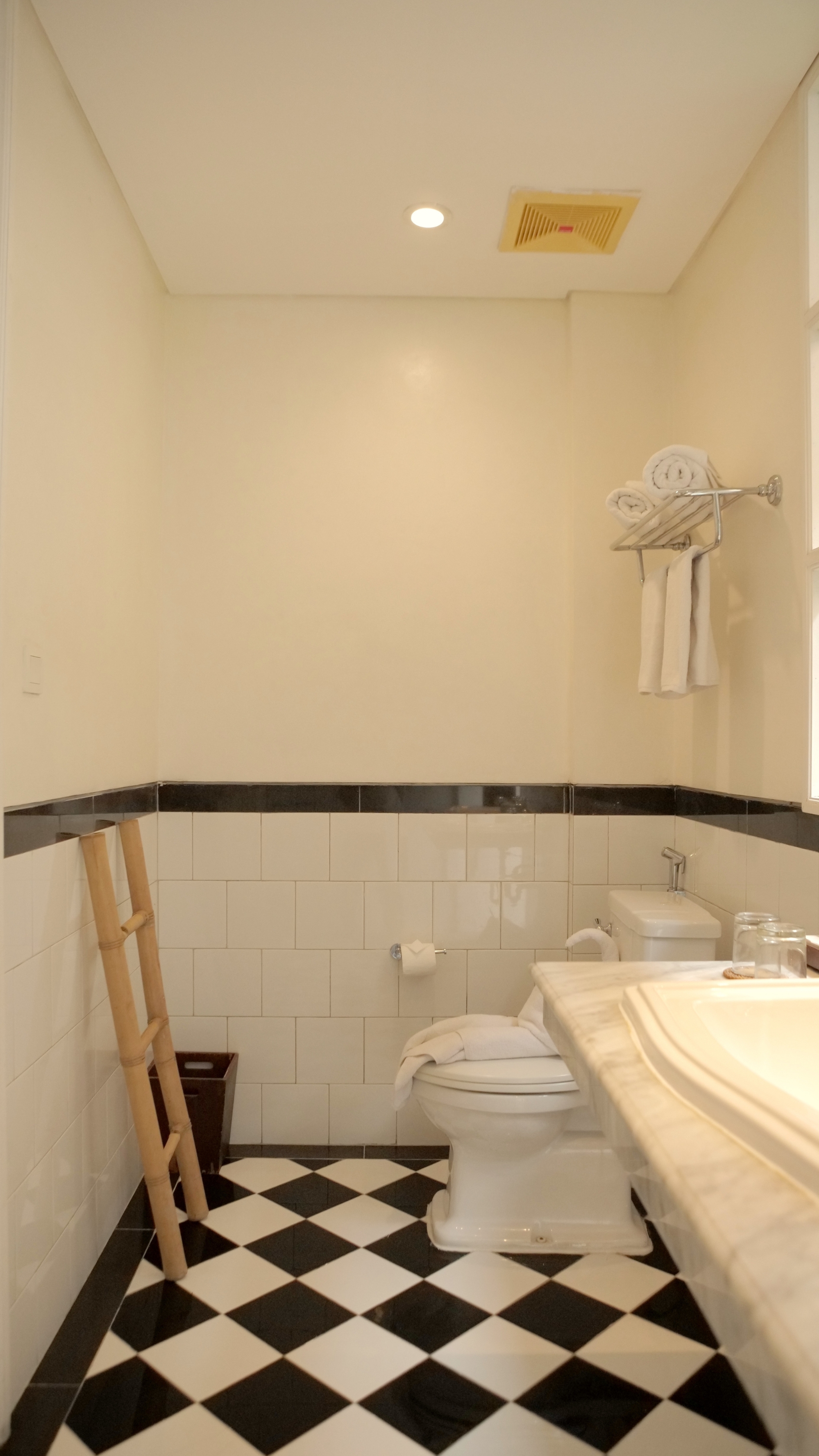 Double or Twin Deluxe