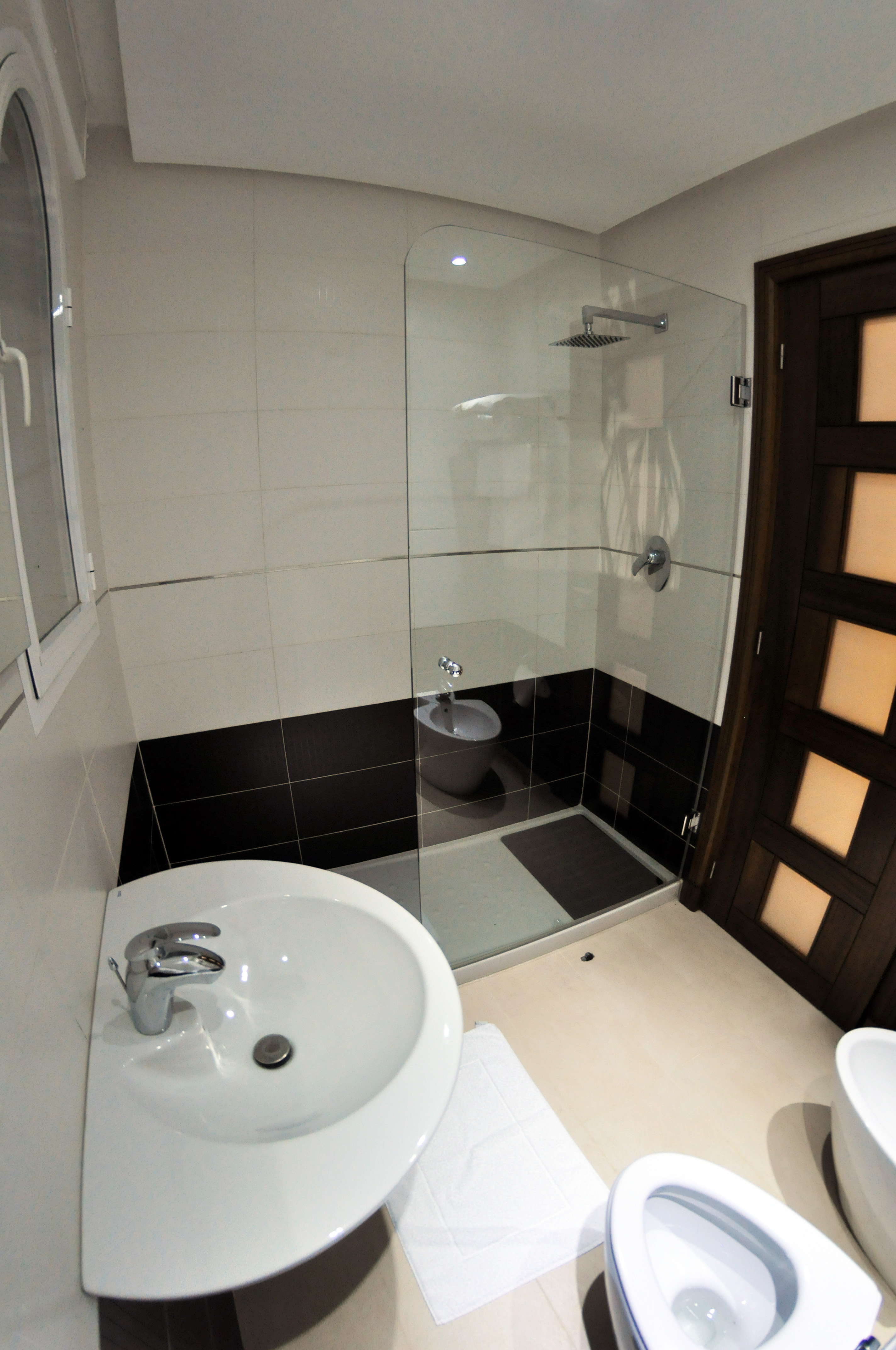 Apartment Capacity 6