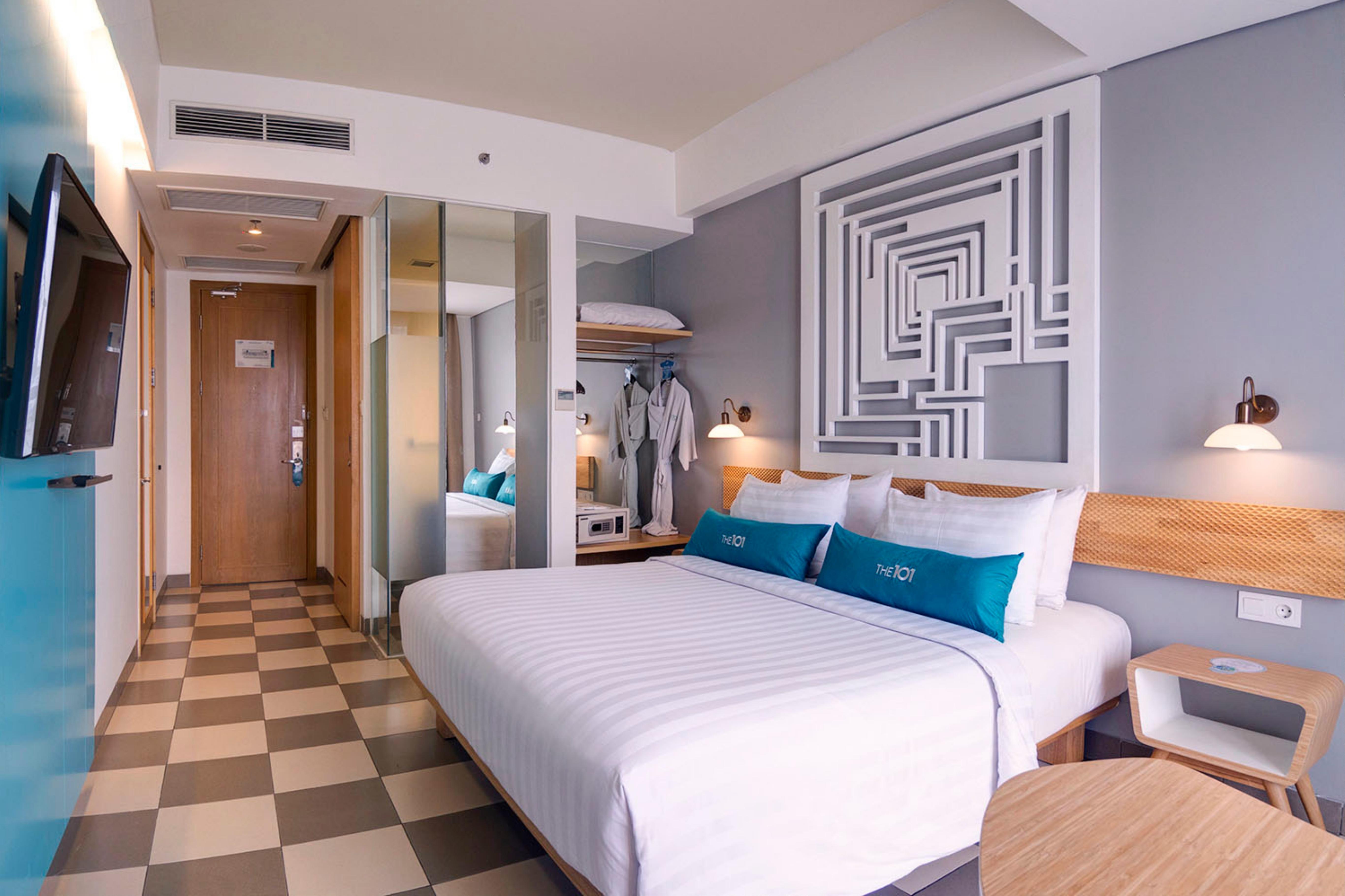 Family Room Two Bedrooms Two Bathrooms