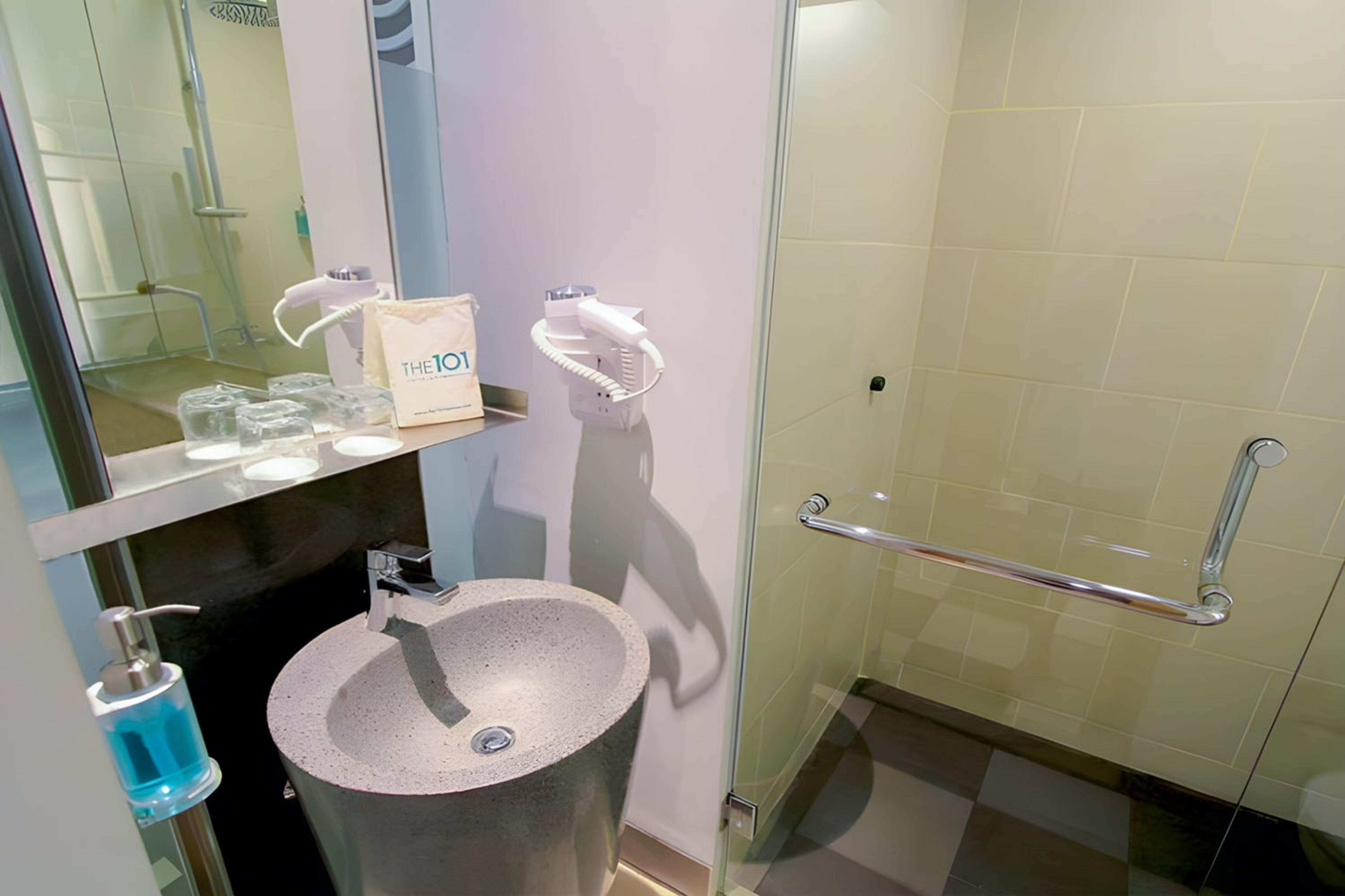 Double or Twin Deluxe with Terrace