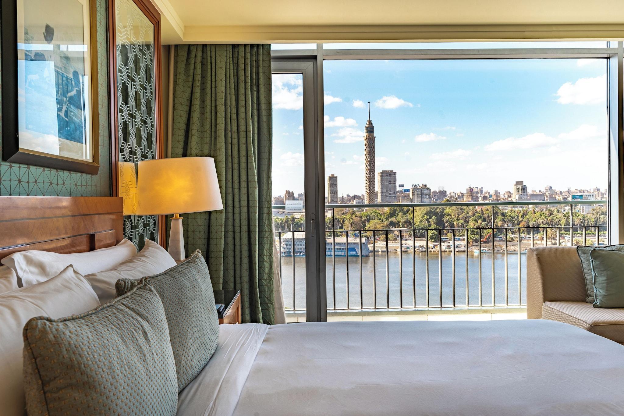 Suite Executive King Bed