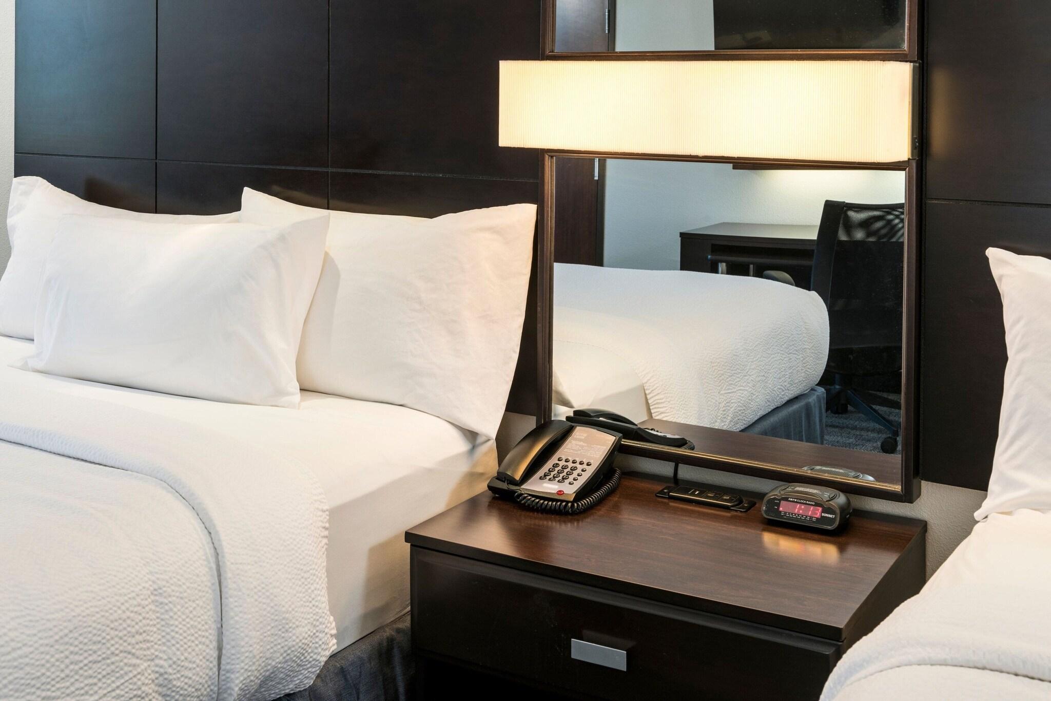 Double Two Queen Beds