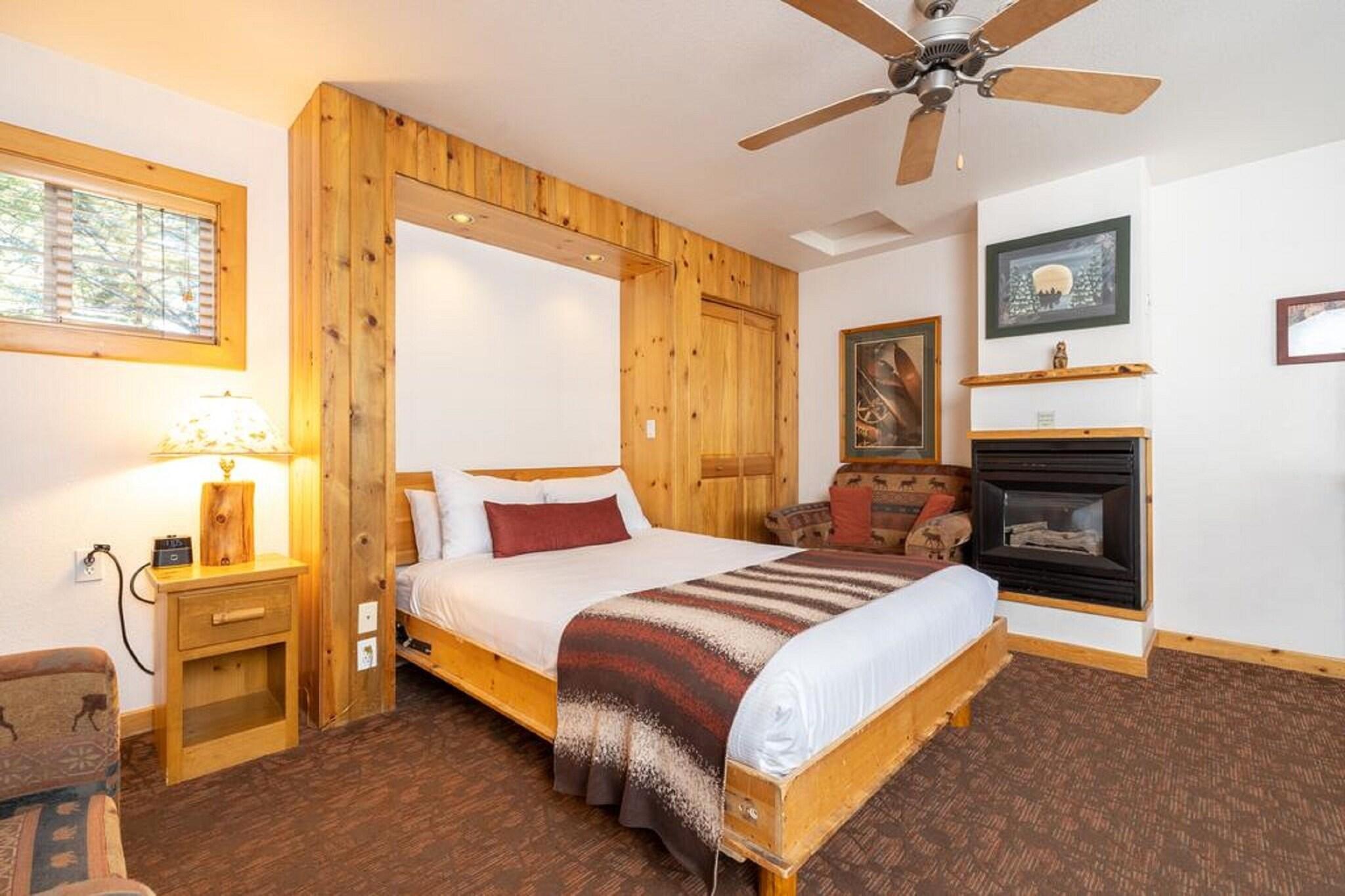 Studio Queen Bed Non Smoking