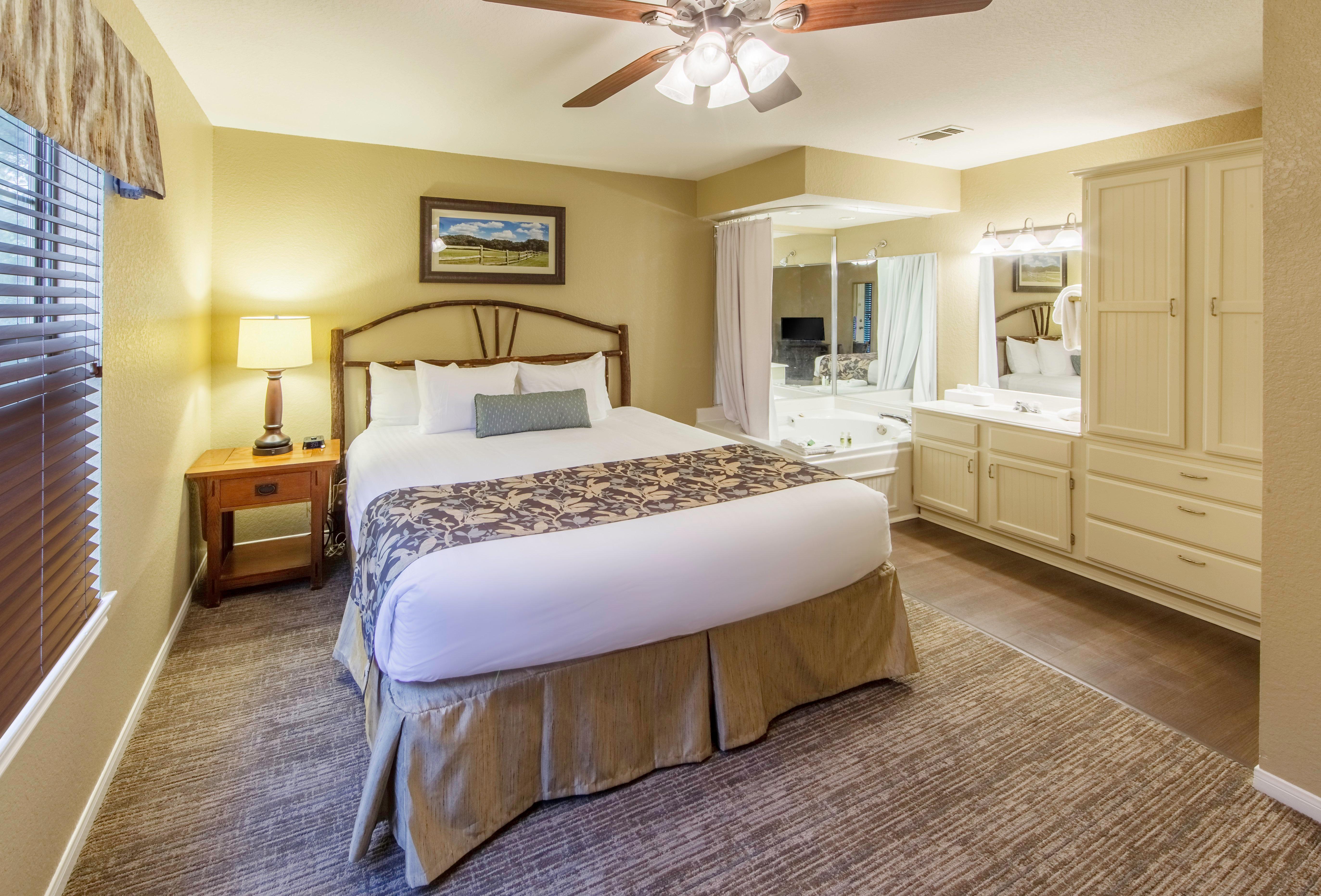Villa Two Queen Beds